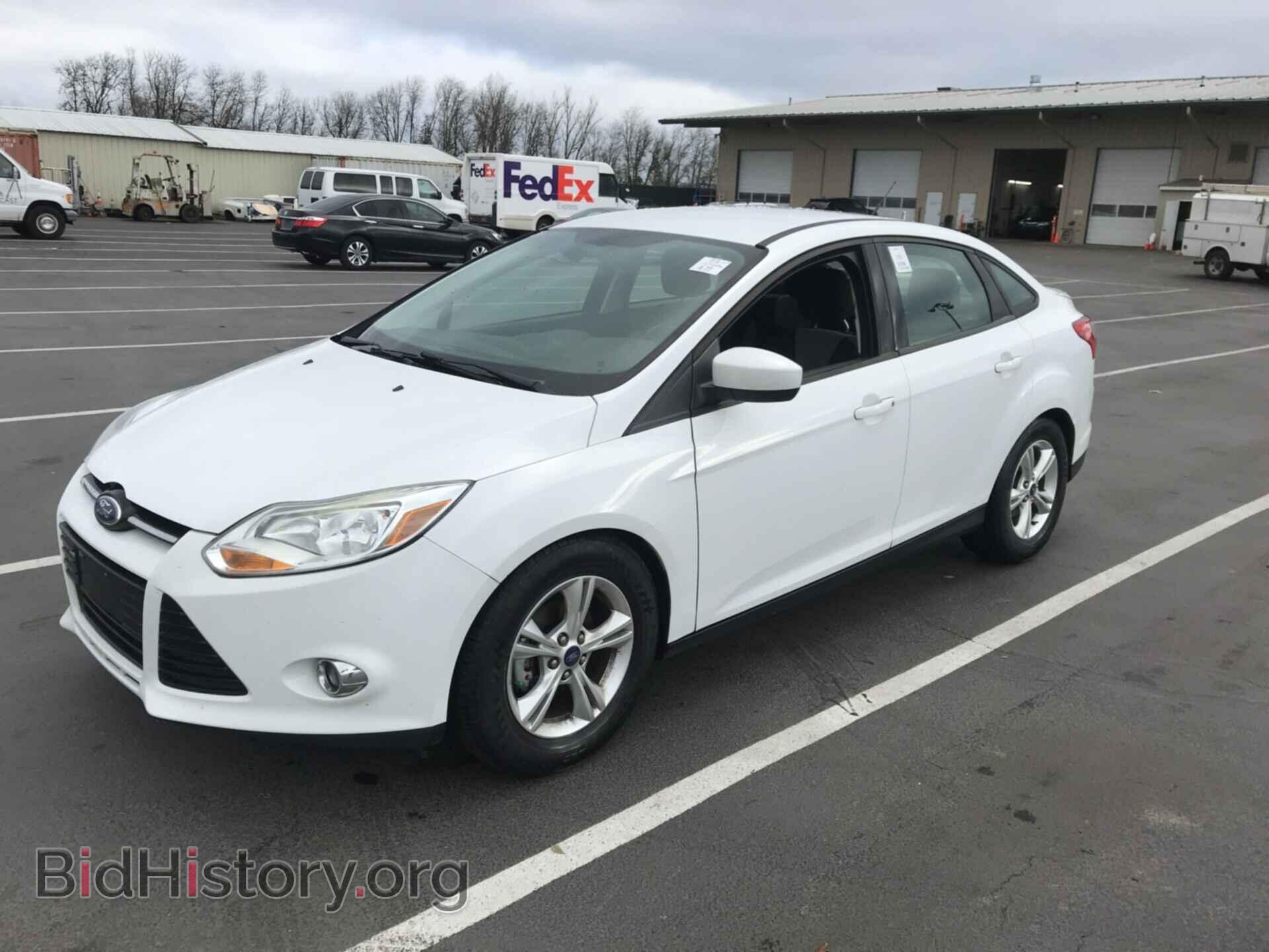 Фотография 1FAHP3F22CL130945 - FORD FOCUS 2012