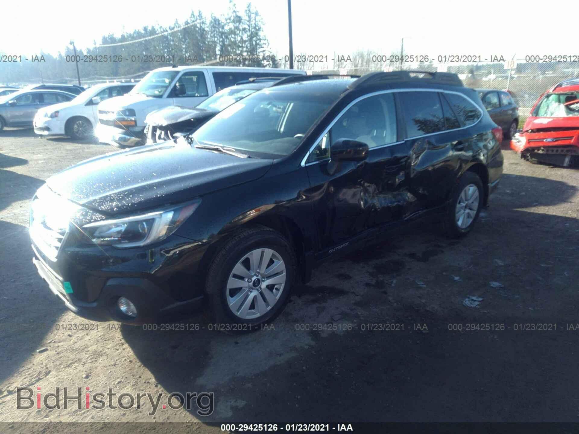 2018 SUBARU OUTBACK - VIN: 4S4BSACC3J3302781 - Фото 2