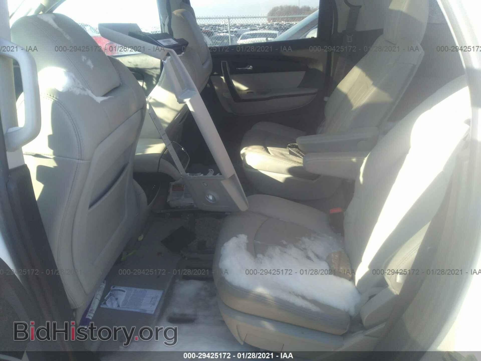 2011 GMC ACADIA - VIN: 1GKKVTED7BJ333644 - Фото 8