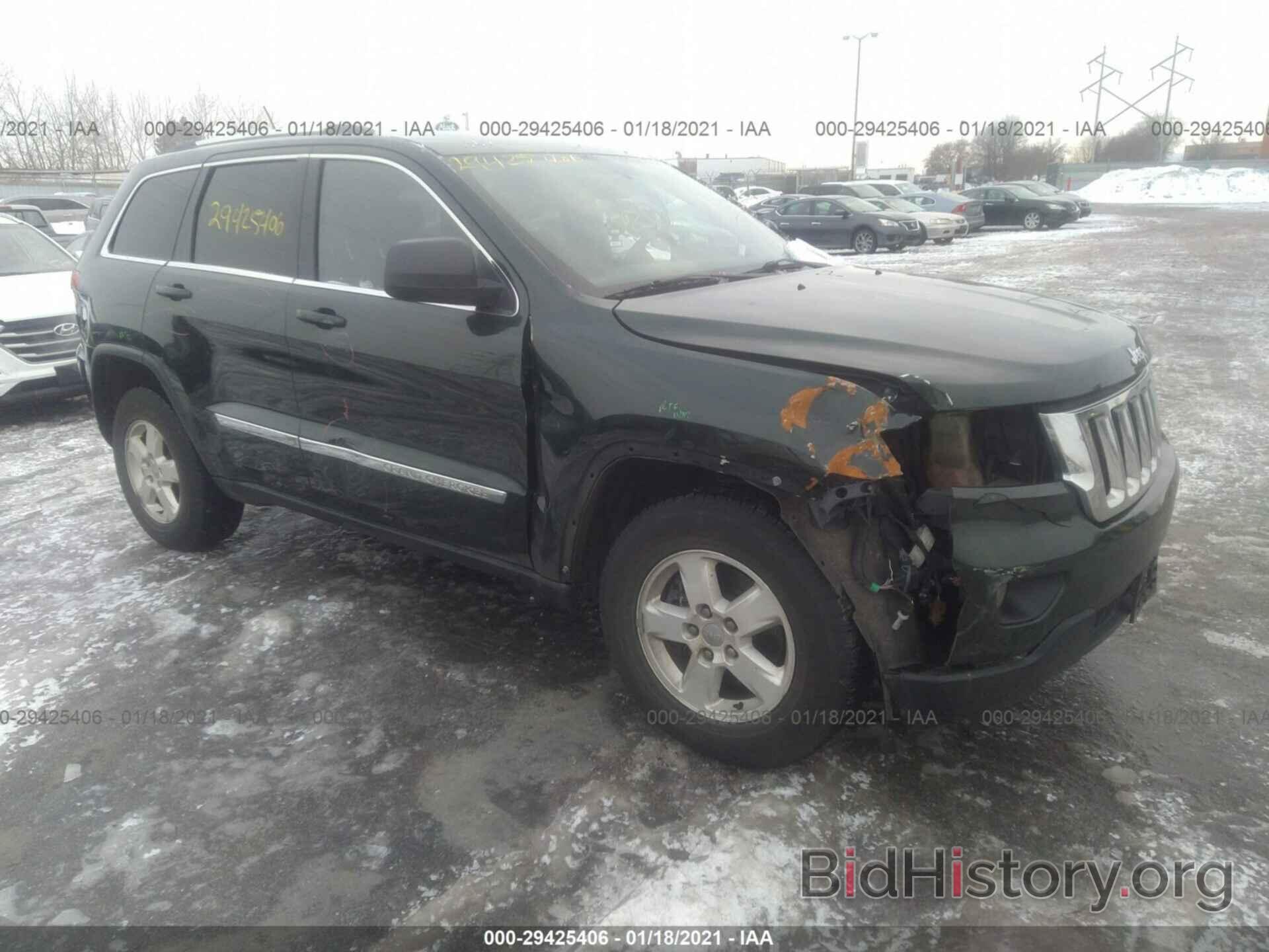 Photo 1J4RR4GG7BC614806 - JEEP GRAND CHEROKEE 2011