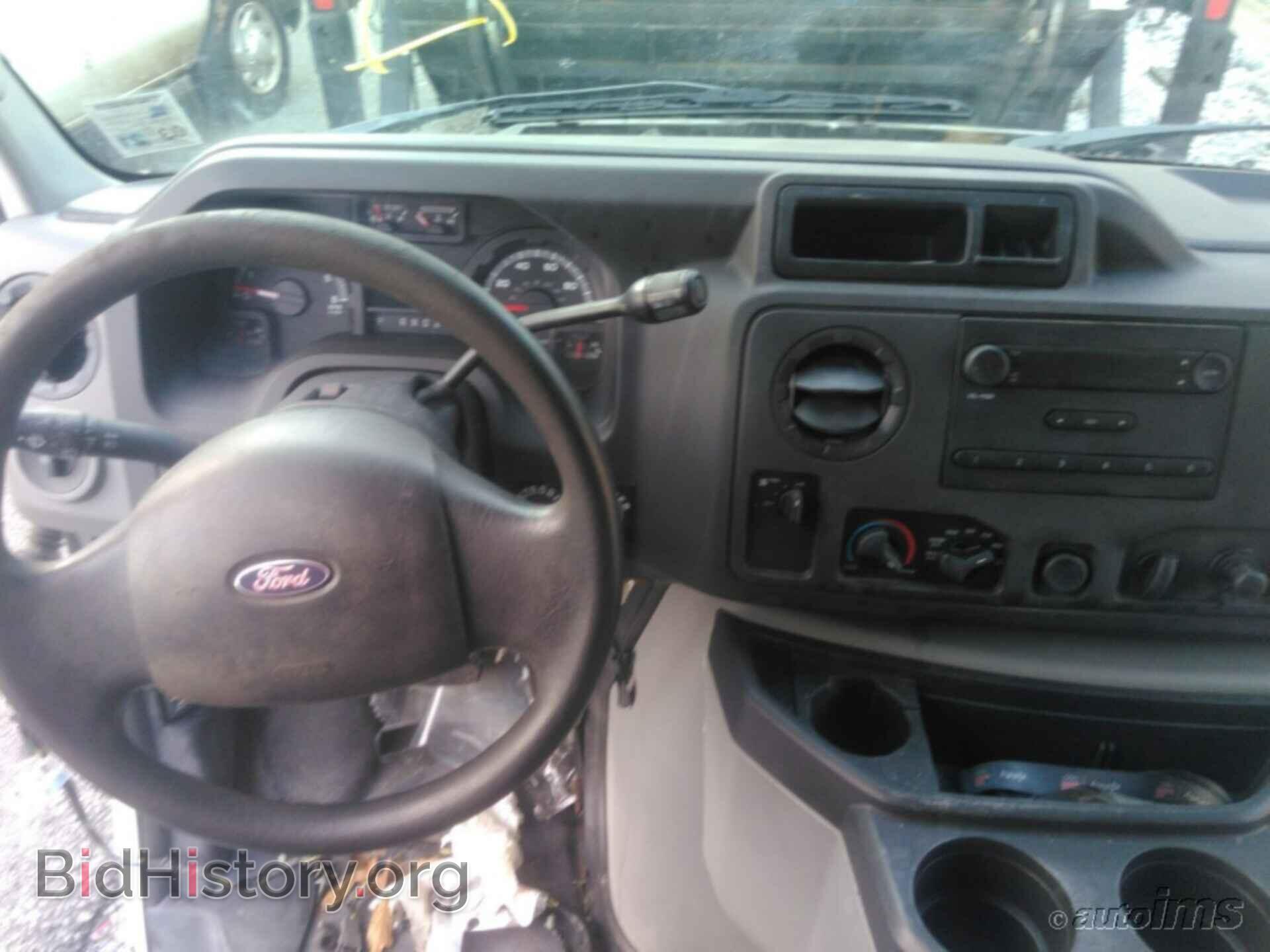 2010 FORD ECONOLINE CARGO VAN - VIN: 1FTNE2EL3ADA77655 - Фото 4