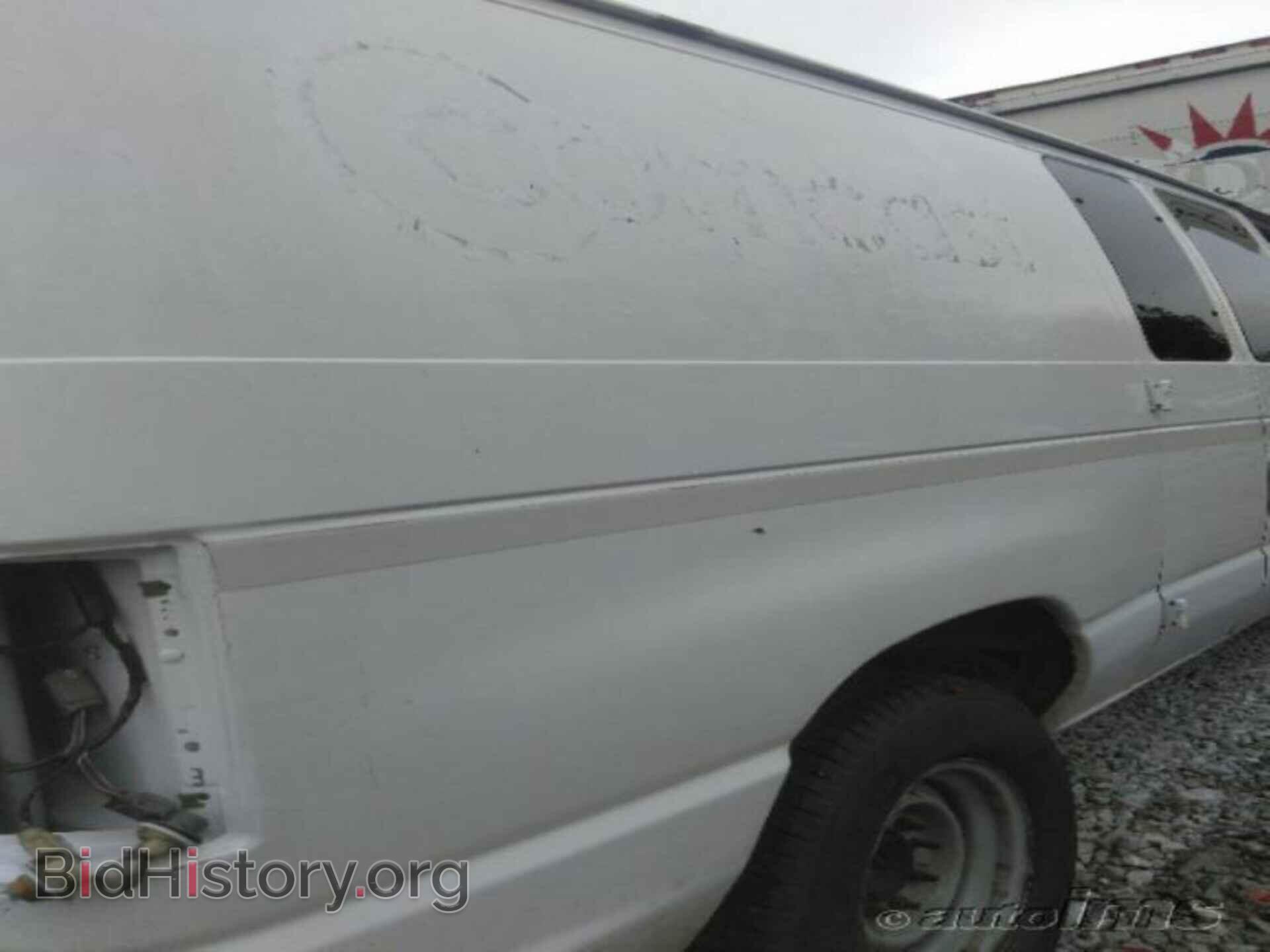 2010 FORD ECONOLINE CARGO VAN - VIN: 1FTNE2EL3ADA77655 - Фото 32