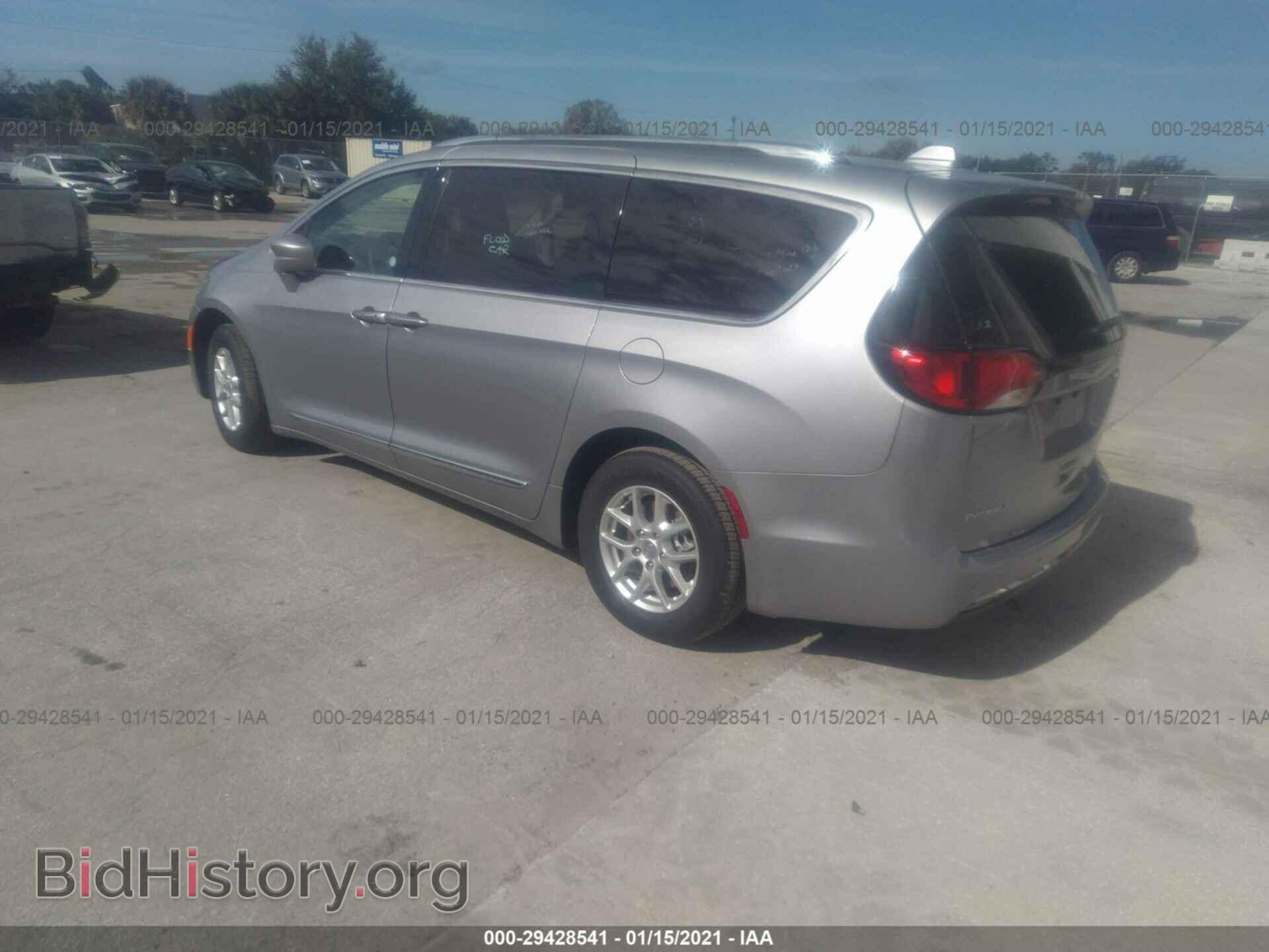 2020 CHRYSLER PACIFICA - VIN: 2C4RC1BG2LR131147 - Фото 3