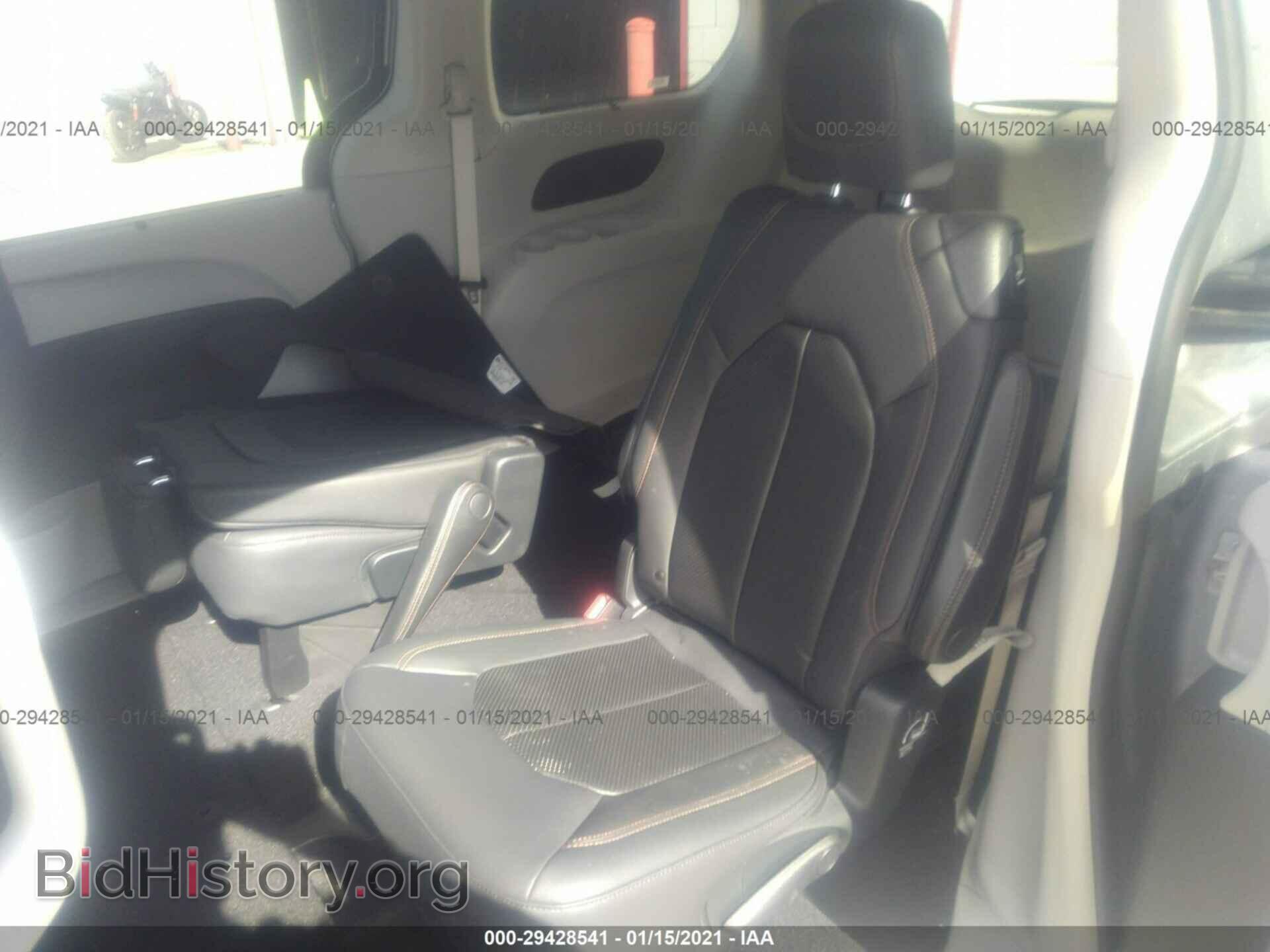 2020 CHRYSLER PACIFICA - VIN: 2C4RC1BG2LR131147 - Фото 8