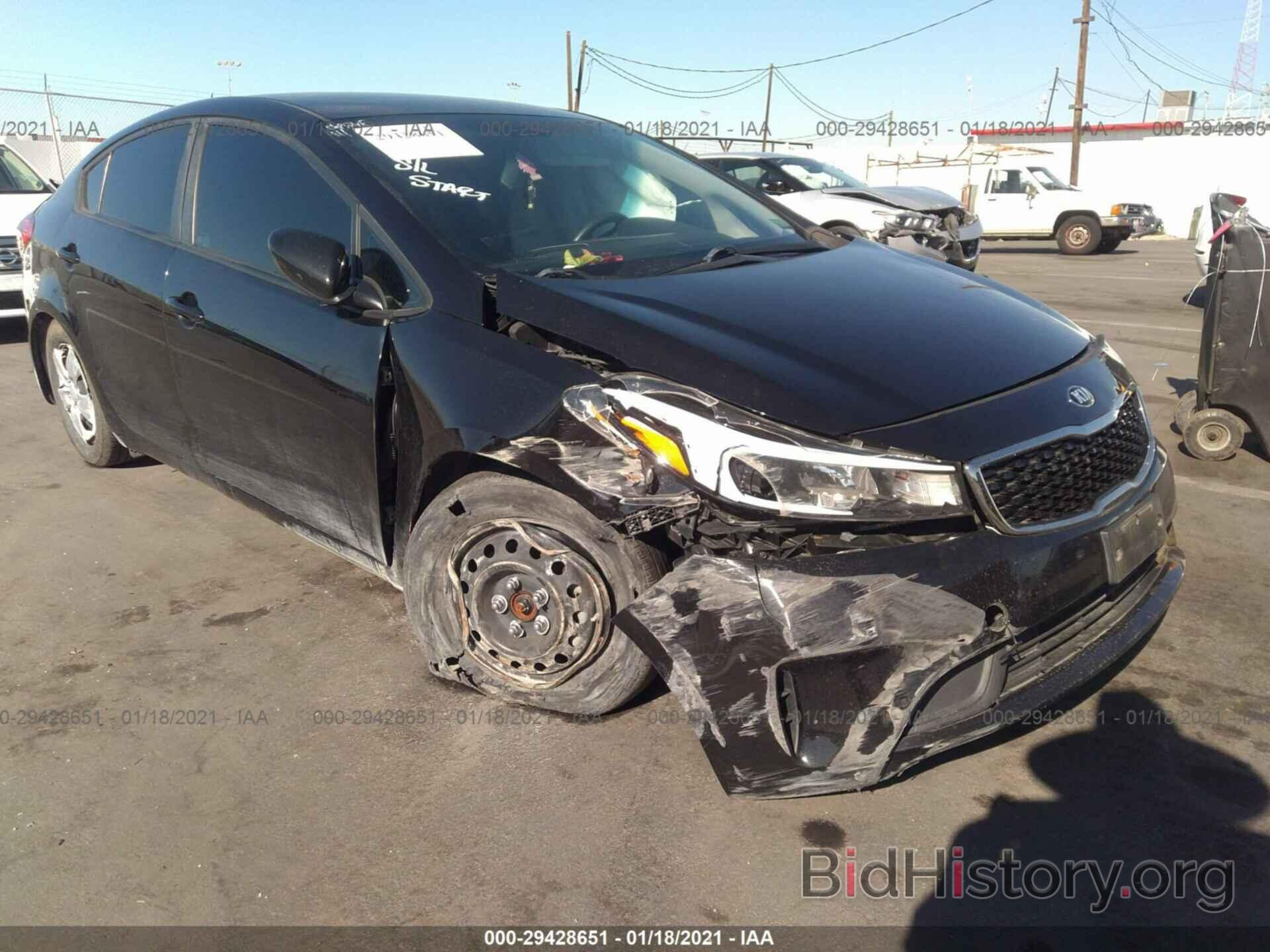 Photo 3KPFK4A74JE238238 - KIA FORTE 2018