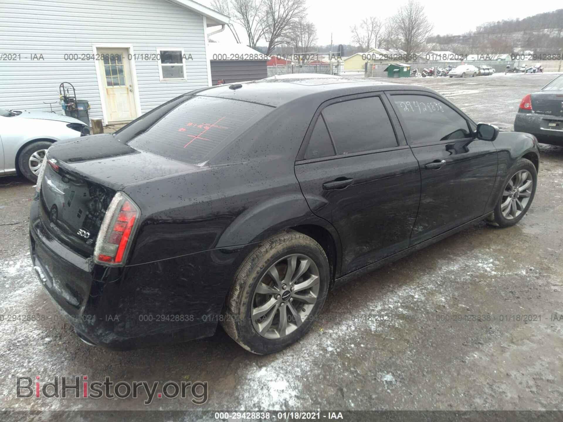 2014 CHRYSLER 300 - VIN: 2C3CCAGG5EH240116 - Фото 4