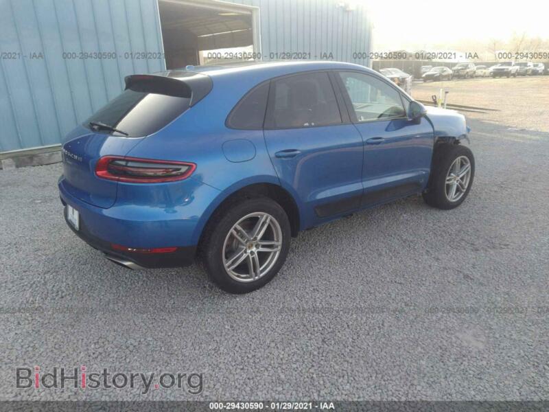 2017 Porsche MACAN (VIN WP1AA2A57HLB05439) — photo 4 of 12