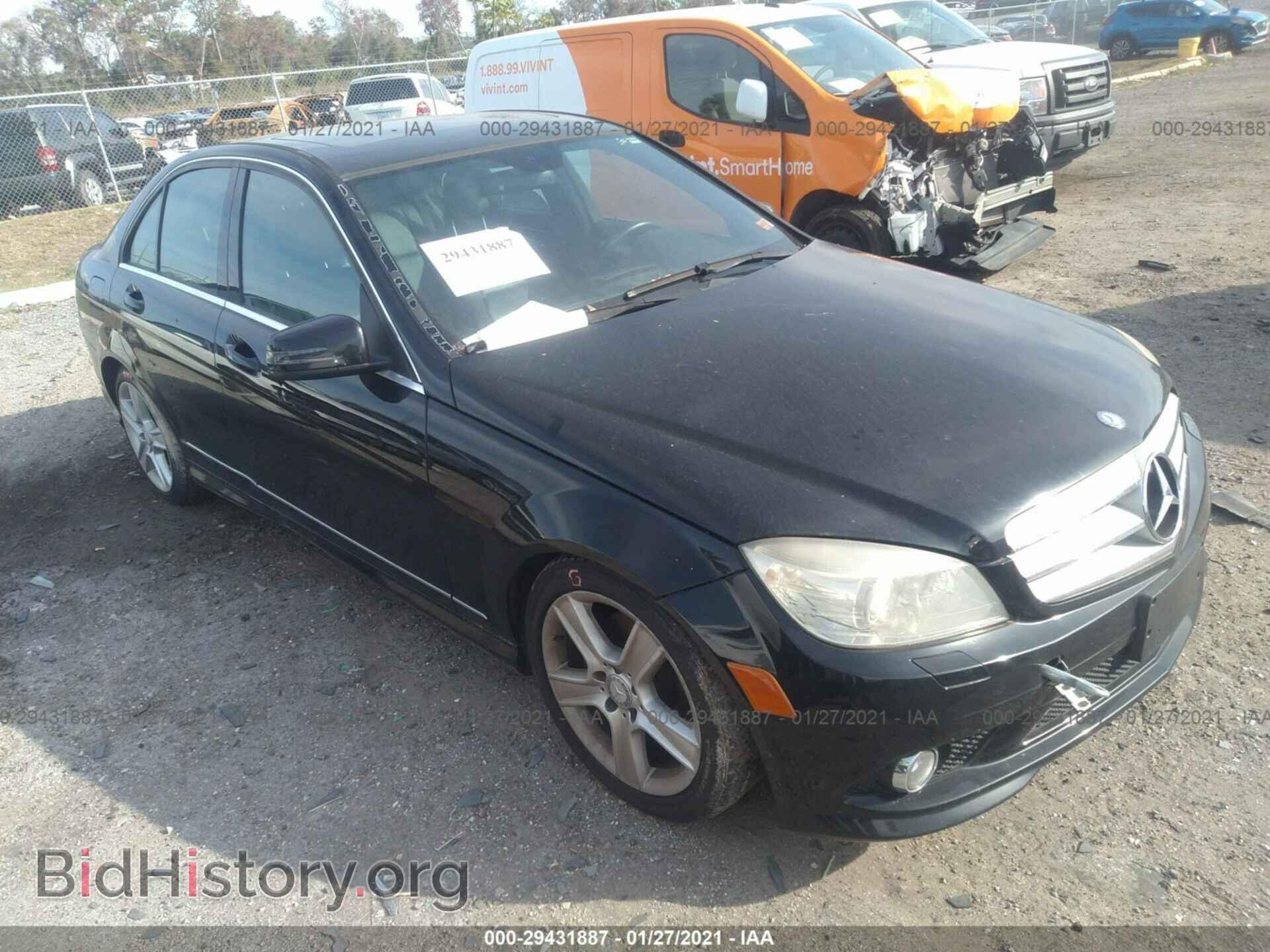 Photo WDDGF8BB3AR088202 - MERCEDES-BENZ C-CLASS 2010