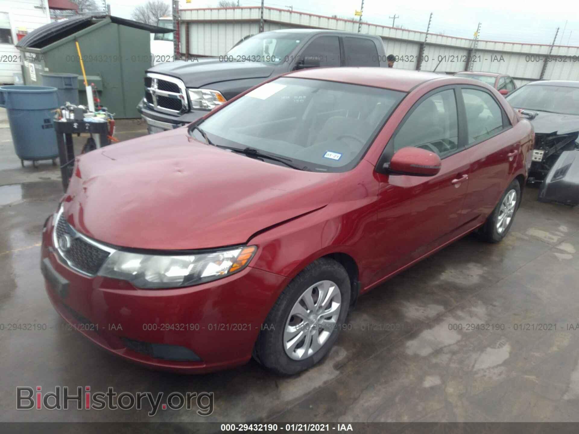 2011 KIA FORTE - VIN: KNAFU4A29B5462677 - Фото 2