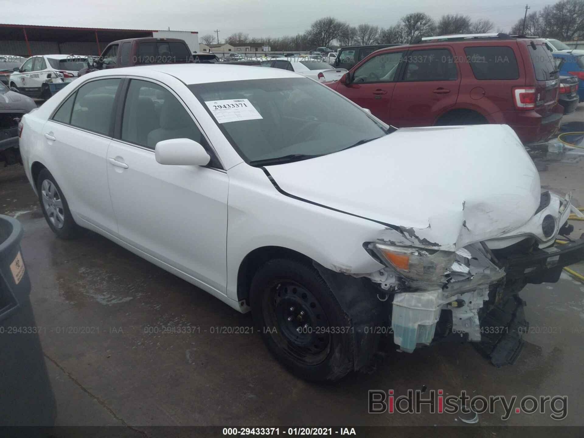 Photo 4T4BF3EK7BR195322 - TOYOTA CAMRY 2011