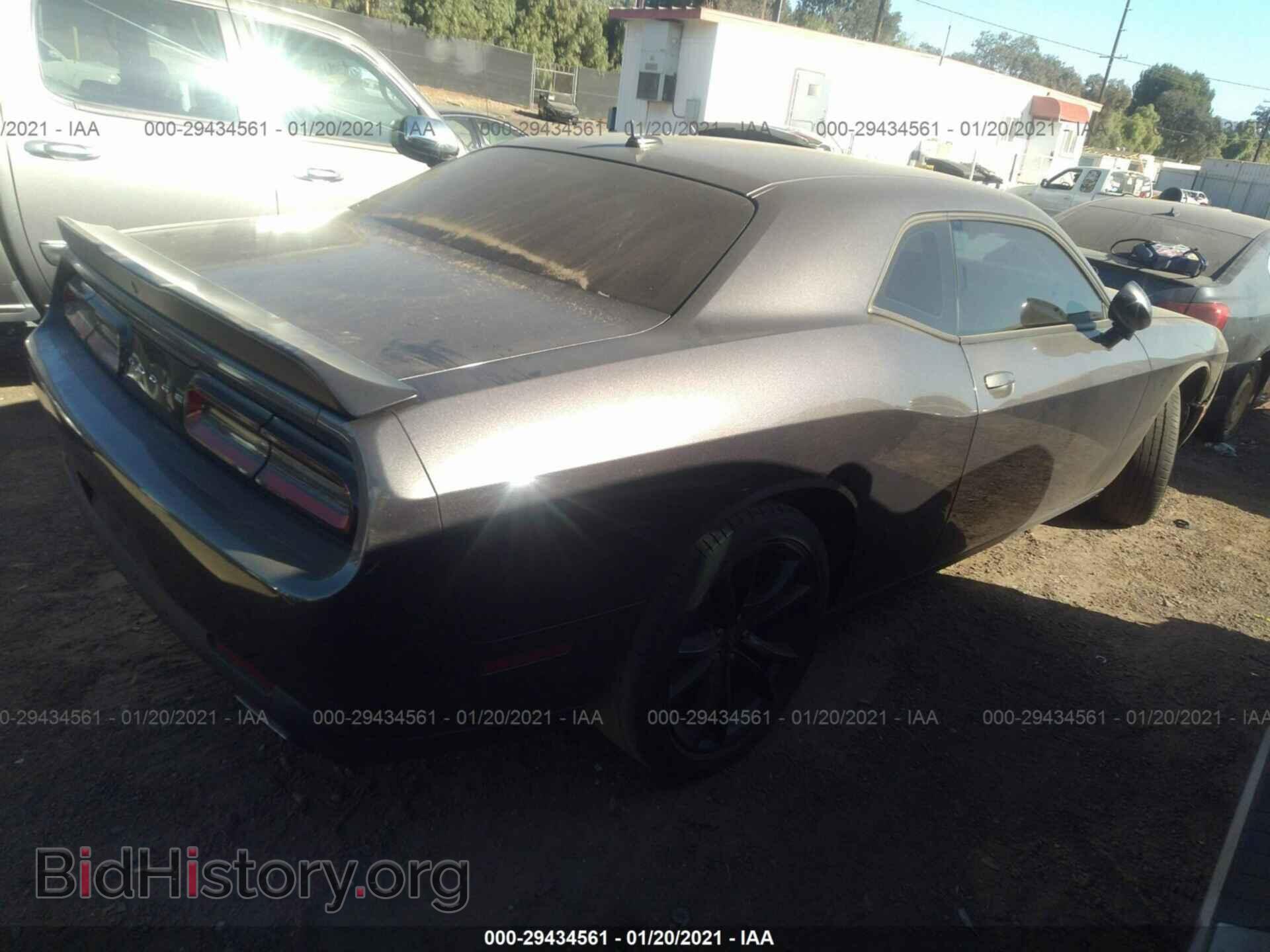 2018 DODGE CHALLENGER - VIN: 2C3CDZAG0JH297130 - Фото 4