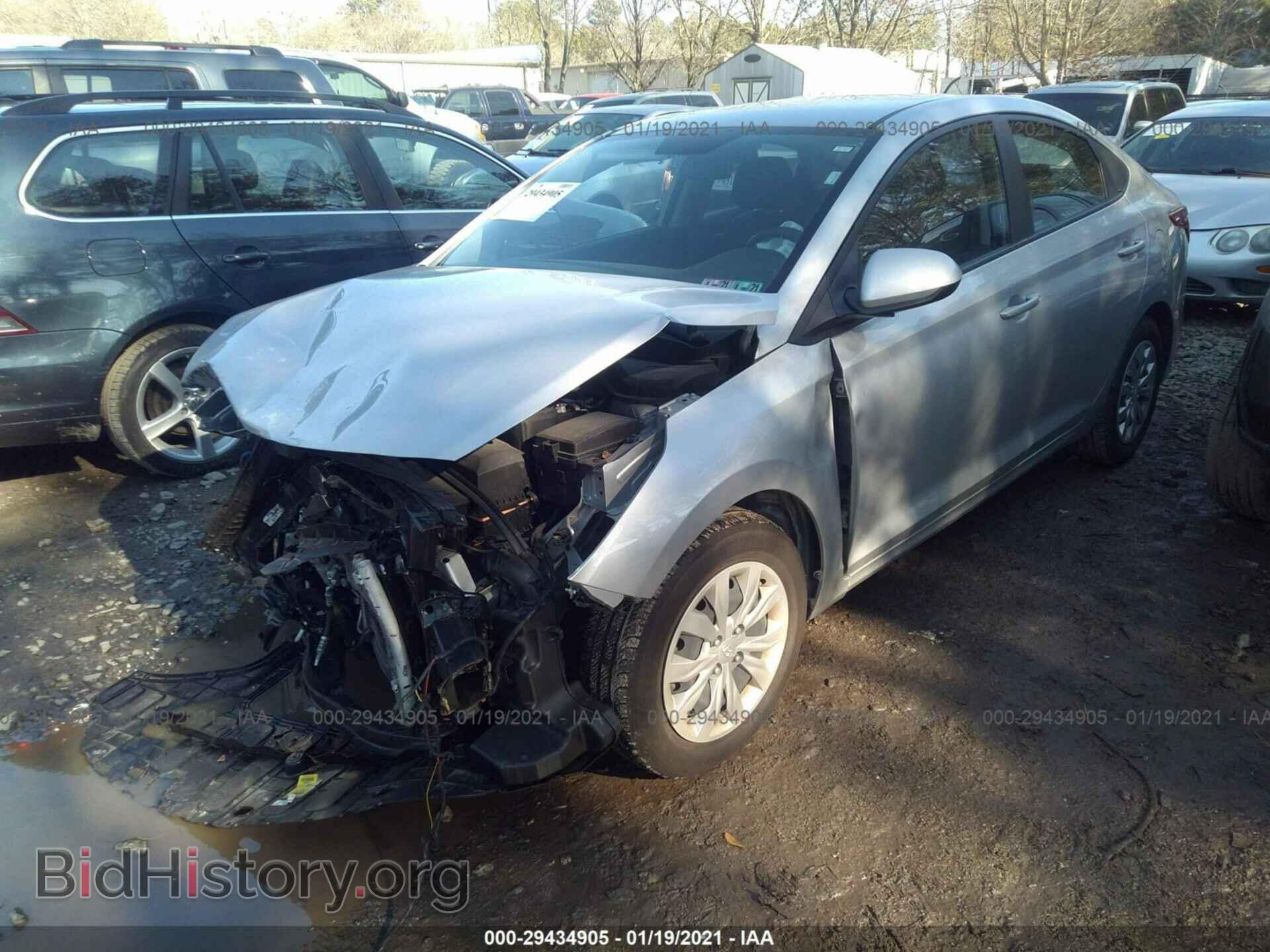 2019 HYUNDAI ACCENT - VIN: 3KPC24A36KE082883 - Фото 2
