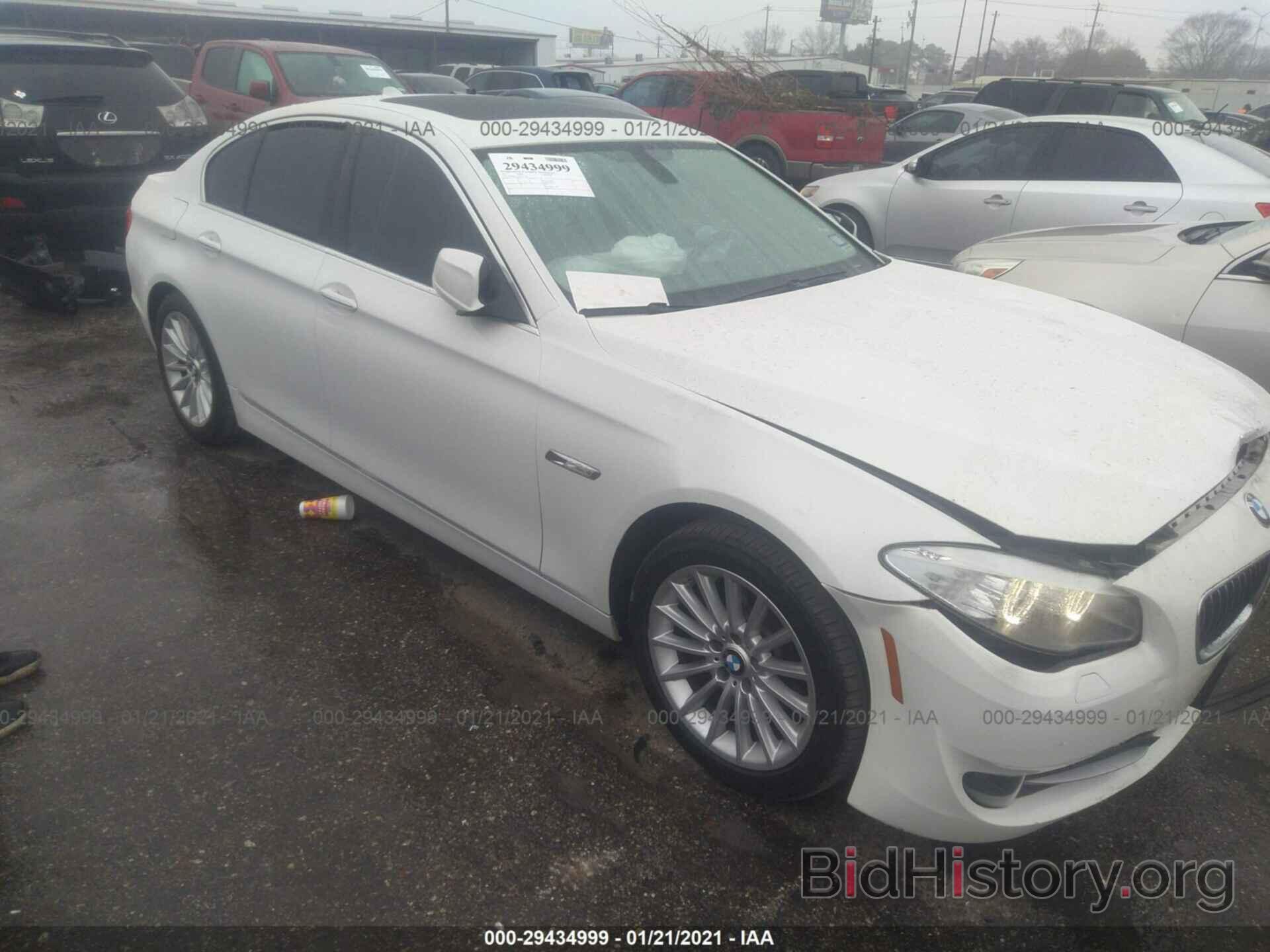 Photo WBAFR1C53BC751282 - BMW 5 SERIES 2011