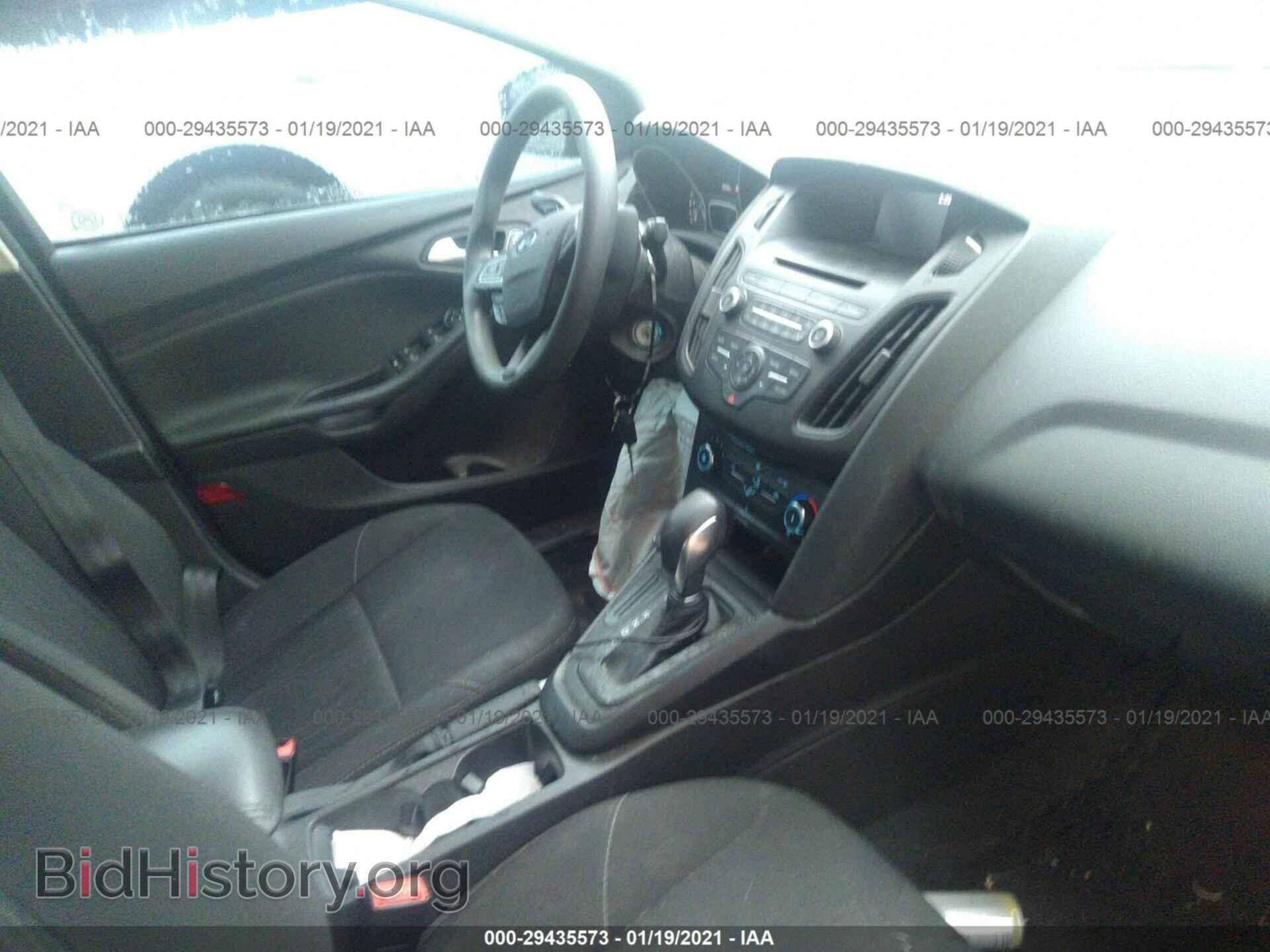 2017 FORD FOCUS - VIN: 1FADP3F26HL204969 - Photo 5