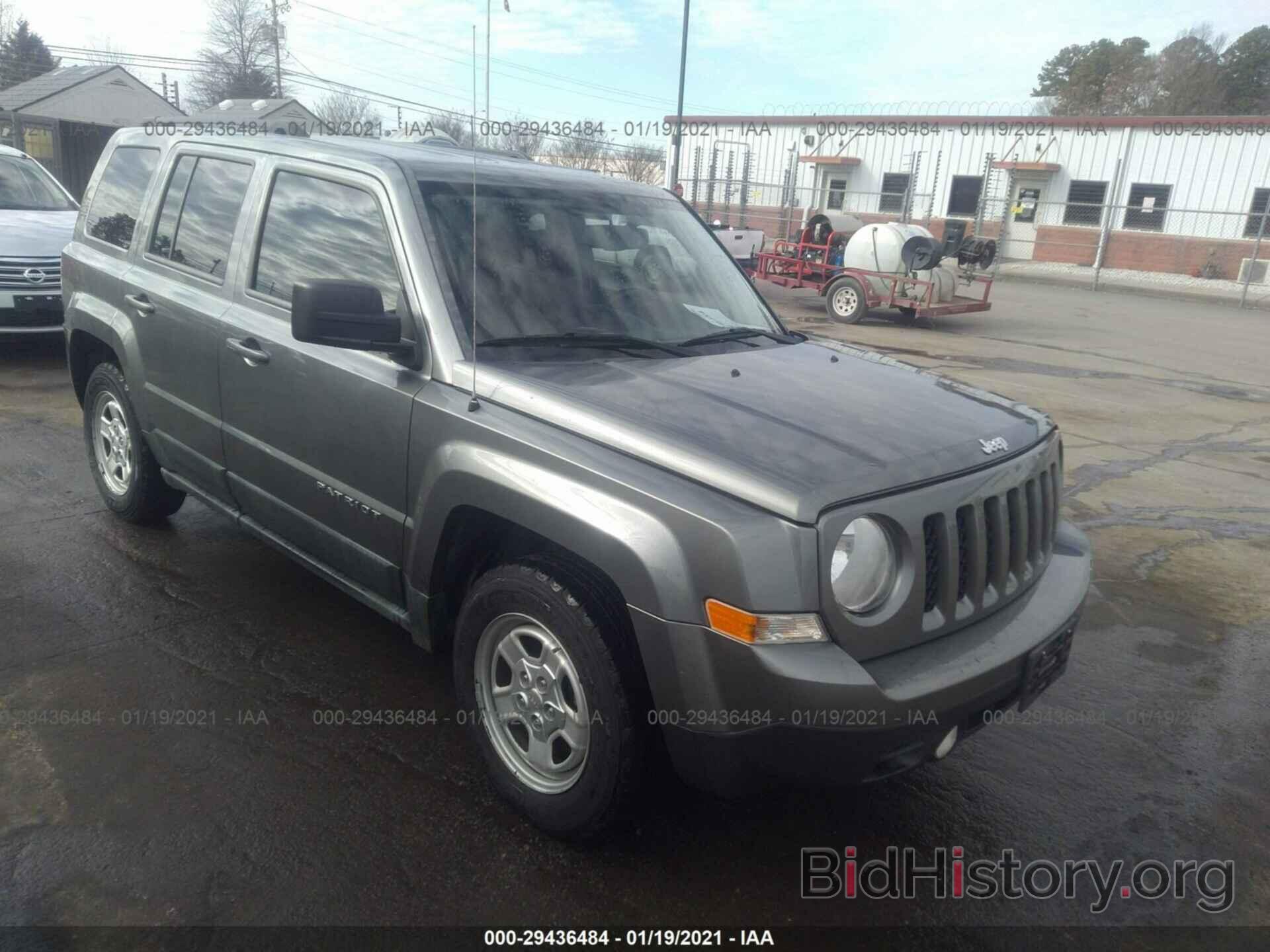 Фотография 1J4NT1GA2BD287462 - JEEP PATRIOT 2011