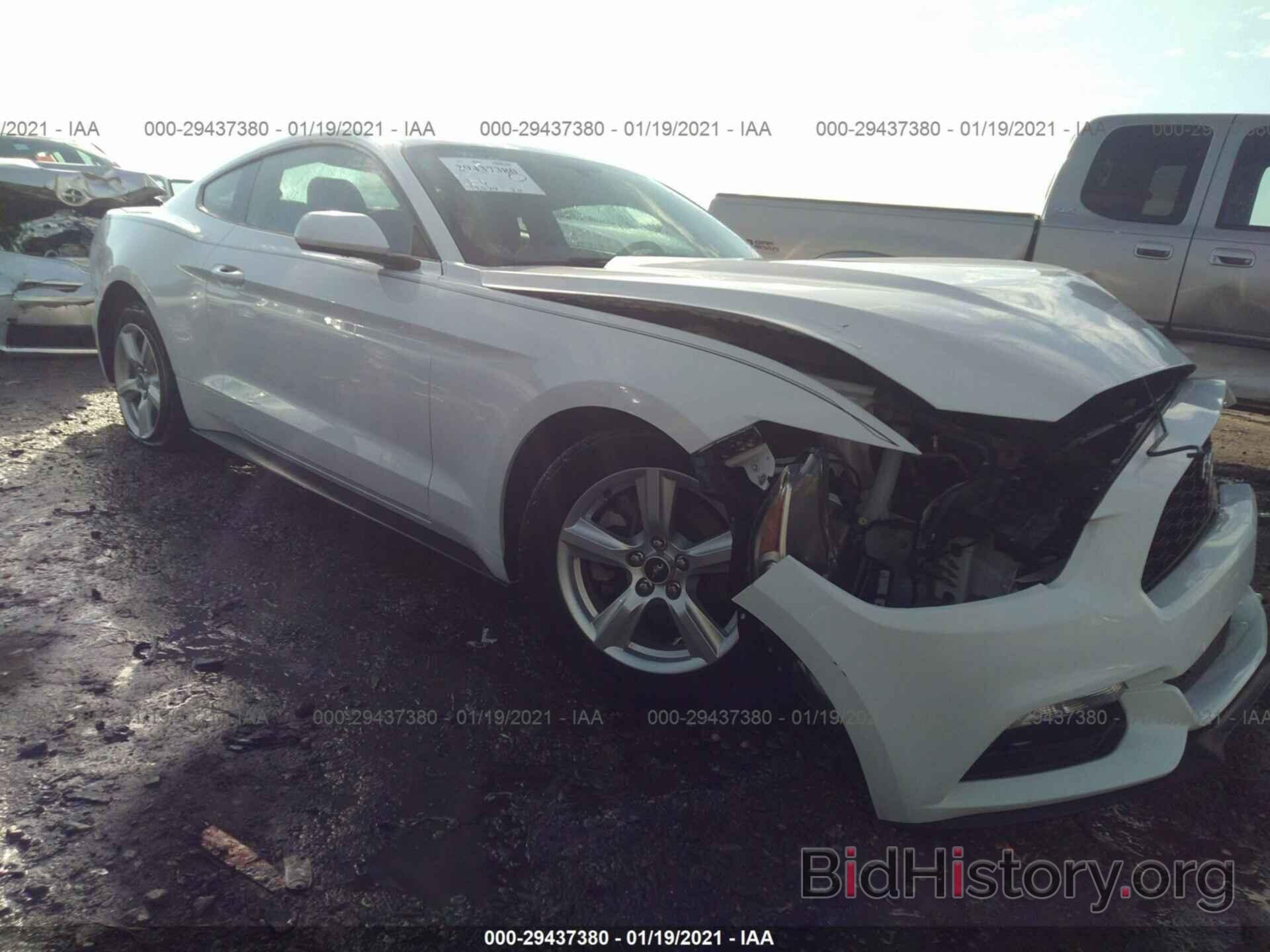 Photo 1FA6P8AM6G5255132 - FORD MUSTANG 2016