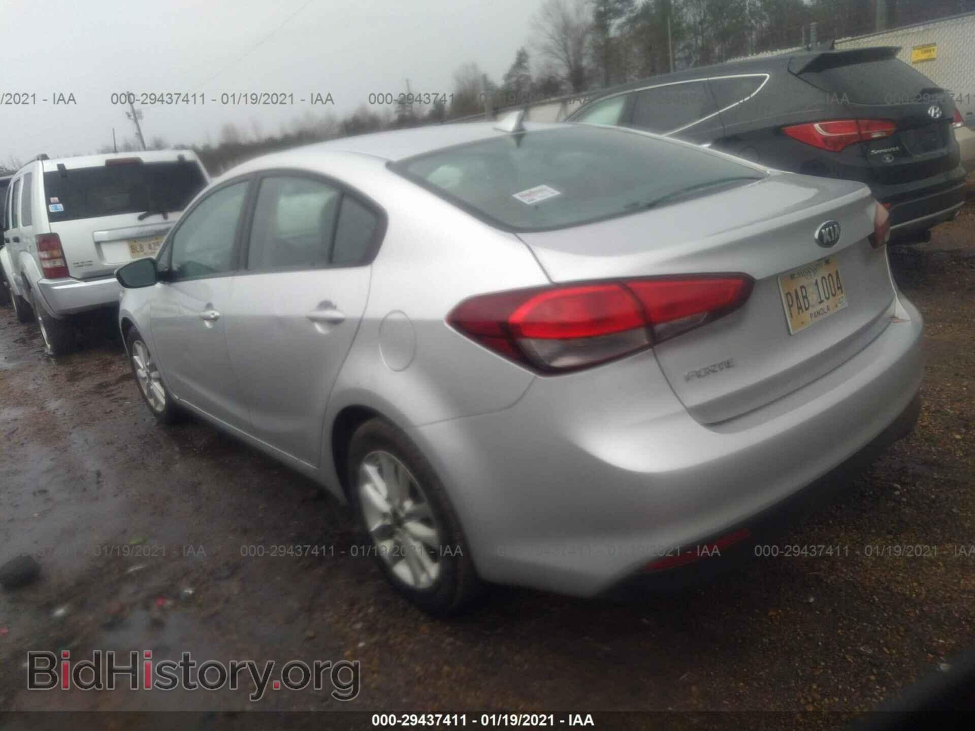 2017 KIA FORTE - VIN: 3KPFL4A77HE016896 - Фото 3