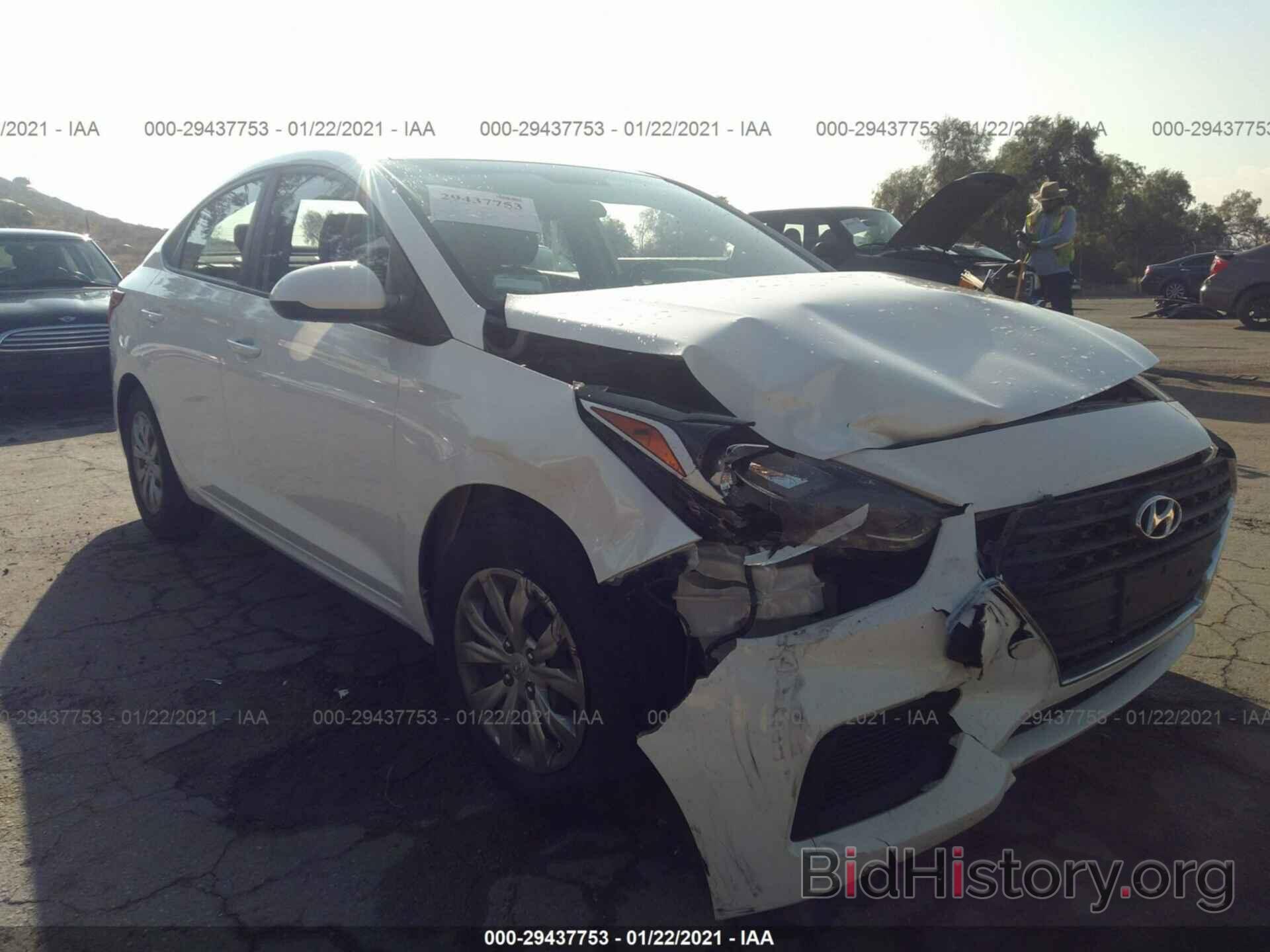 Photo 3KPC24A38JE025325 - HYUNDAI ACCENT 2018