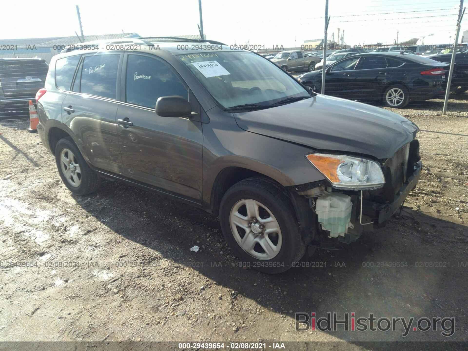 Photo 2T3ZF4DV7AW038504 - TOYOTA RAV4 2010