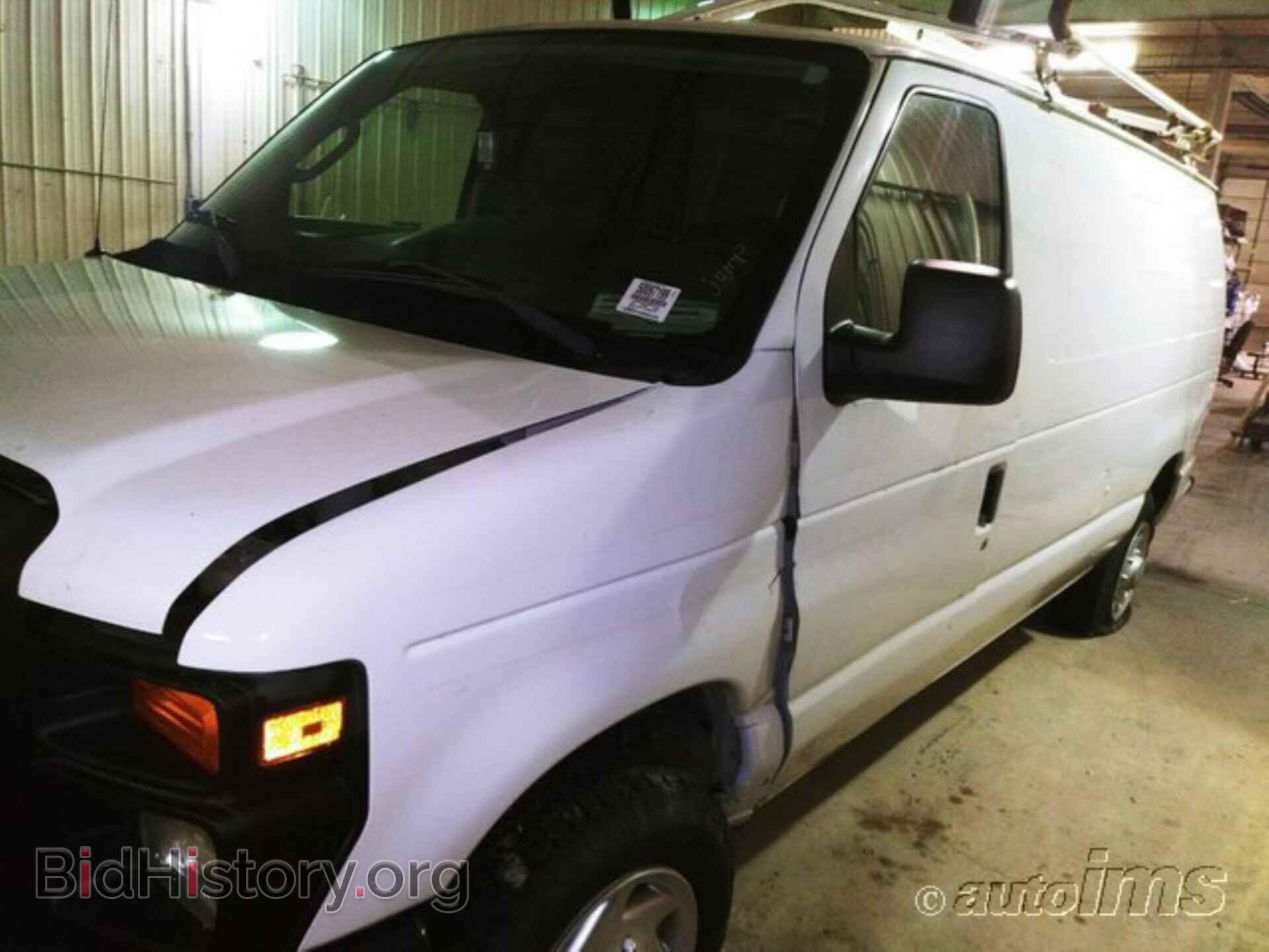 Photo 1FTNE1EW3BDA52129 - FORD ECONOLINE CARGO VAN 2011