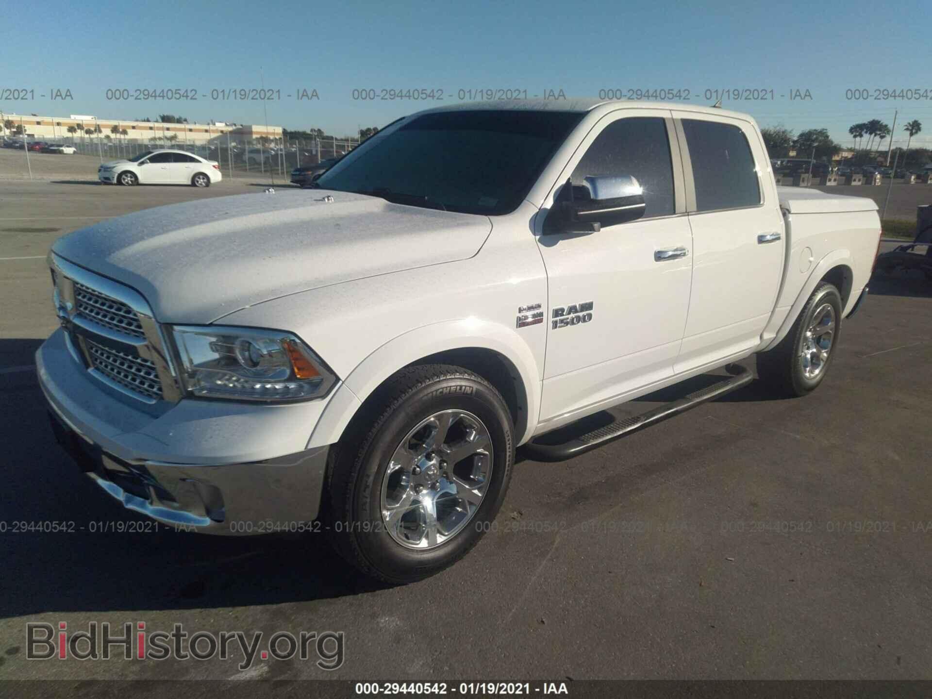 2017 RAM 1500 - VIN: 1C6RR7NT1HS527741 - Photo 2