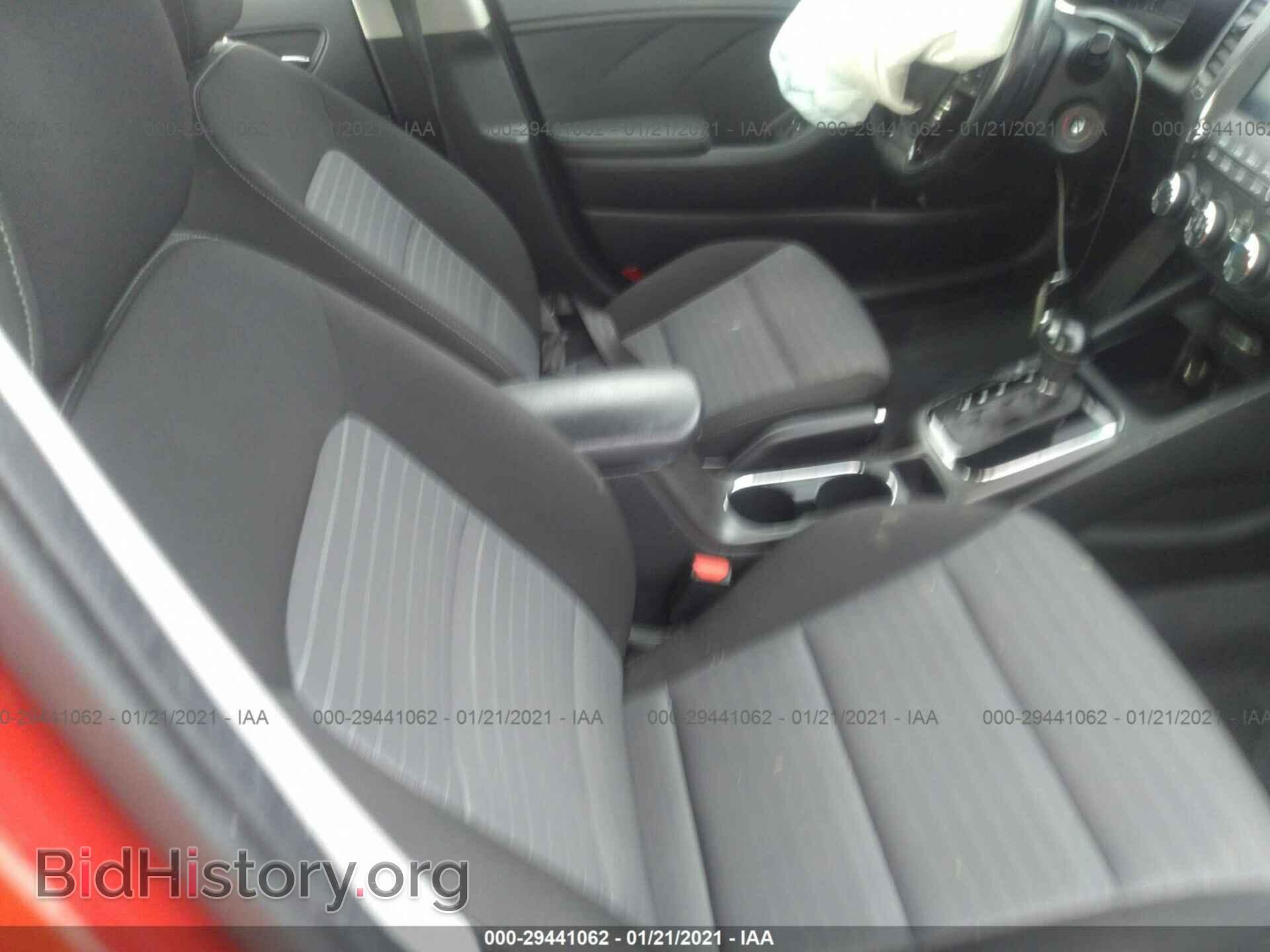 2017 KIA FORTE - VIN: 3KPFL4A76HE036394 - Photo 5