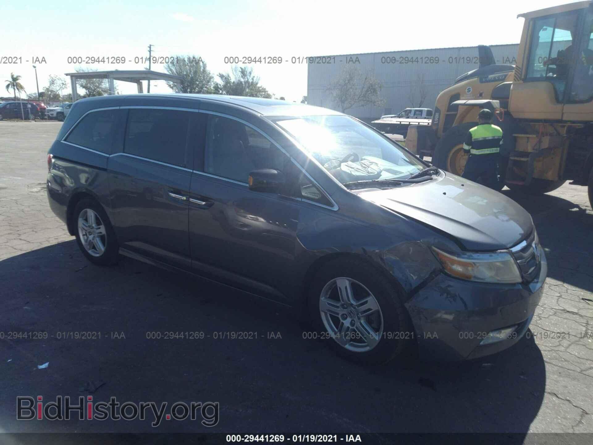 Photo 5FNRL5H98BB069585 - HONDA ODYSSEY 2011