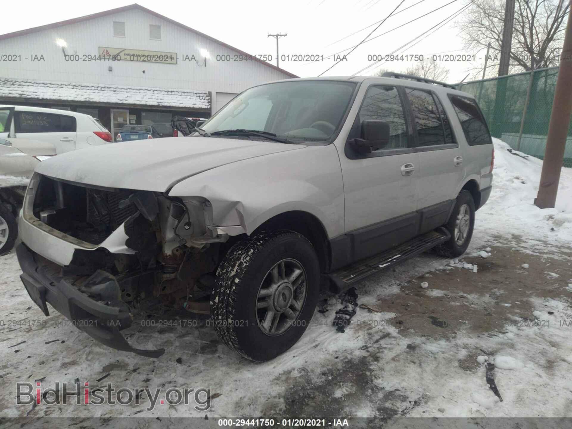2006 FORD EXPEDITION - VIN: 1FMPU16526LA10947 - Фото 2