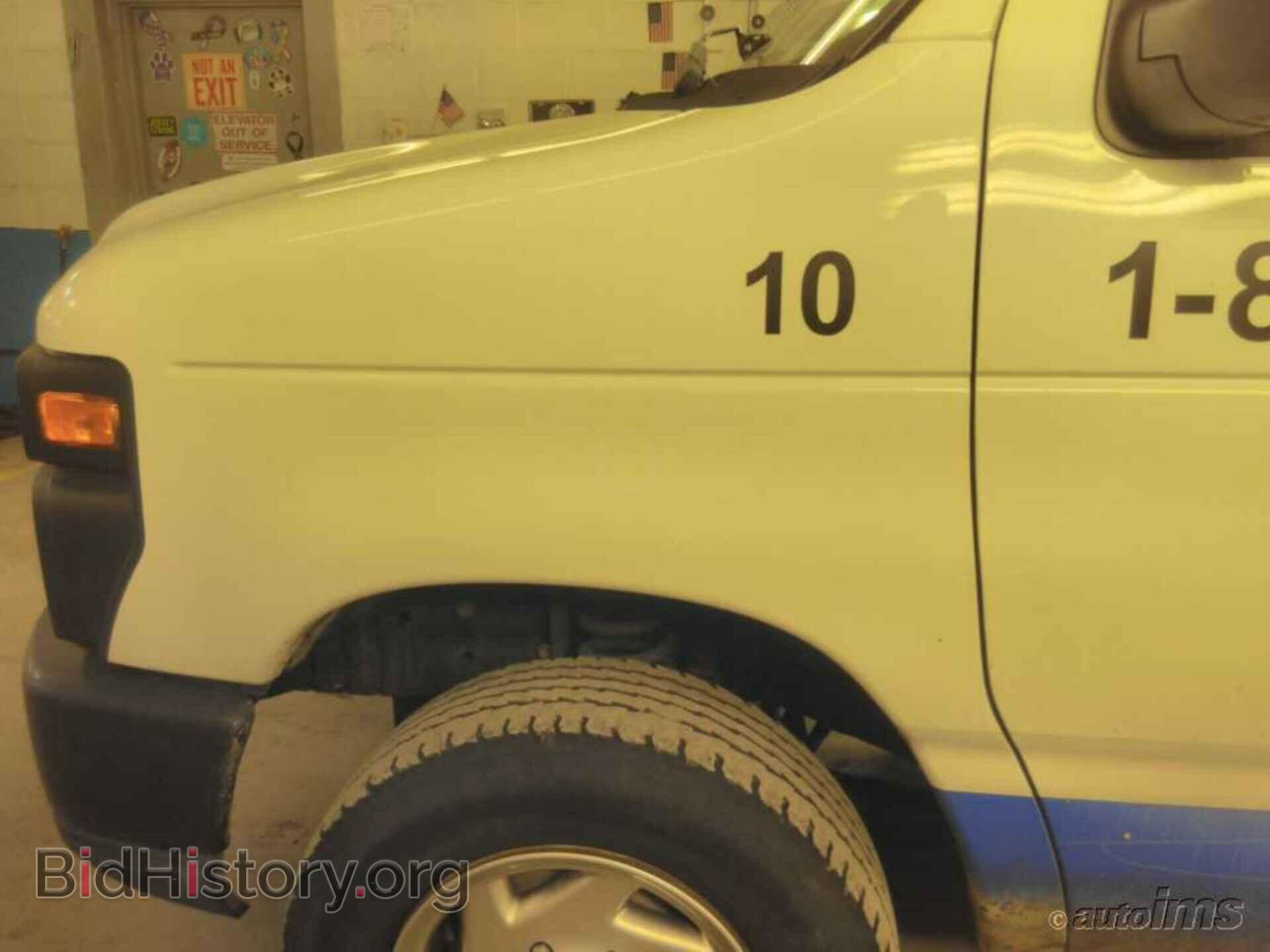 2011 FORD ECONOLINE CARGO VAN - VIN: 1FTNE1EW3BDA65740 - Фото 2