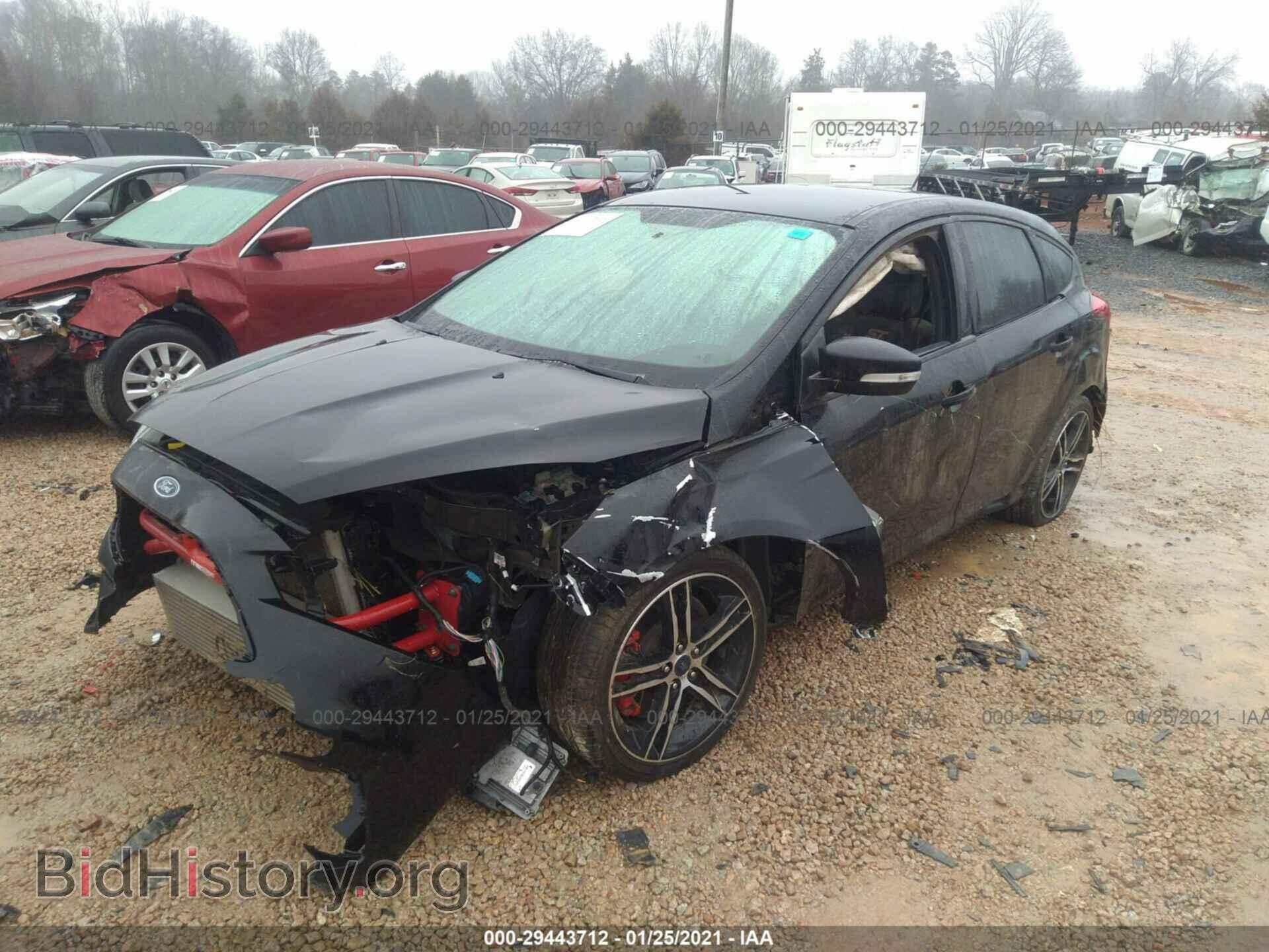 2016 FORD FOCUS - VIN: 1FADP3L91GL200117 - Photo 2