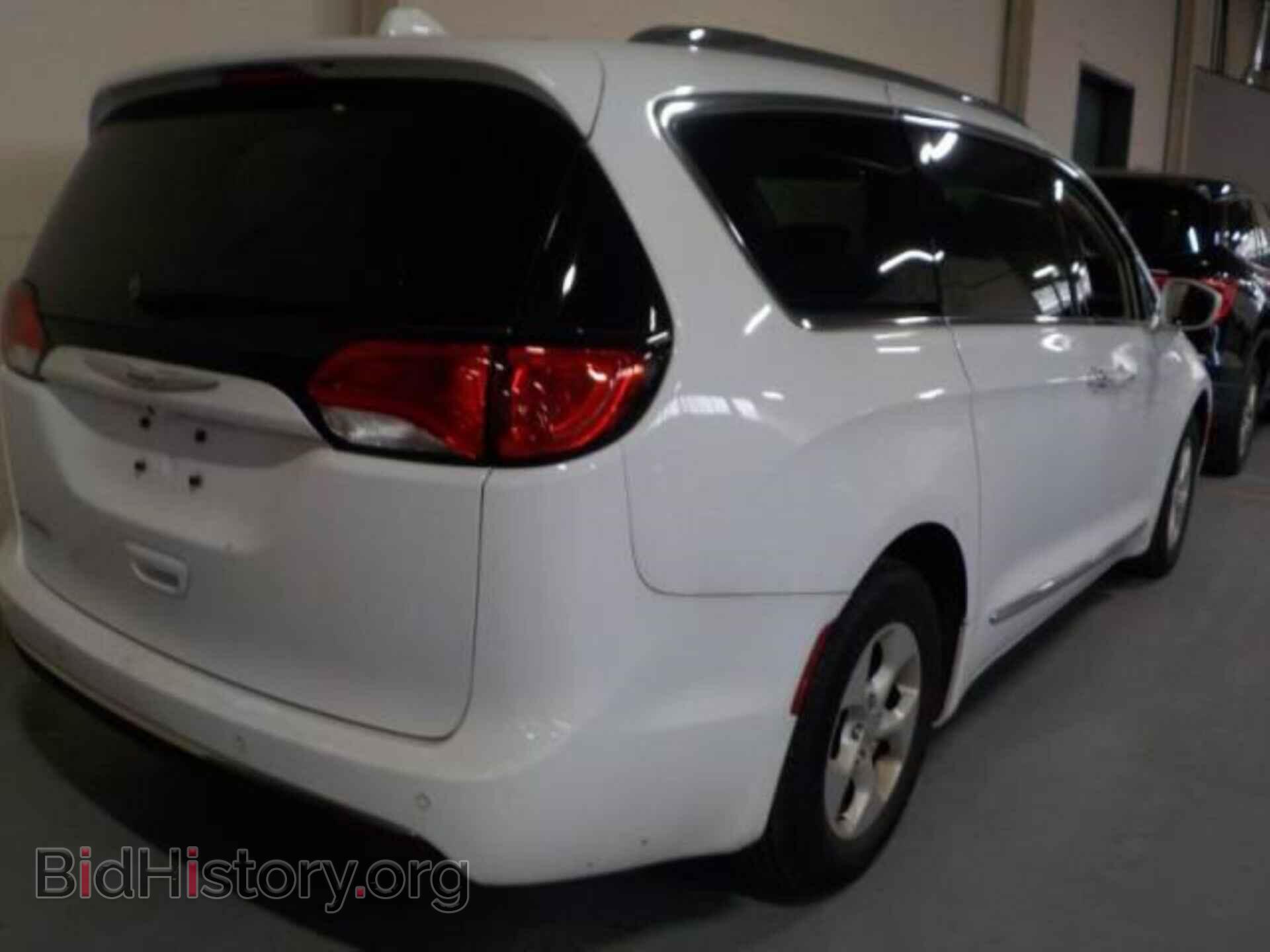2017 CHRYSLER PACIFICA - VIN: 2C4RC1EG3HR708514 - Фото 2