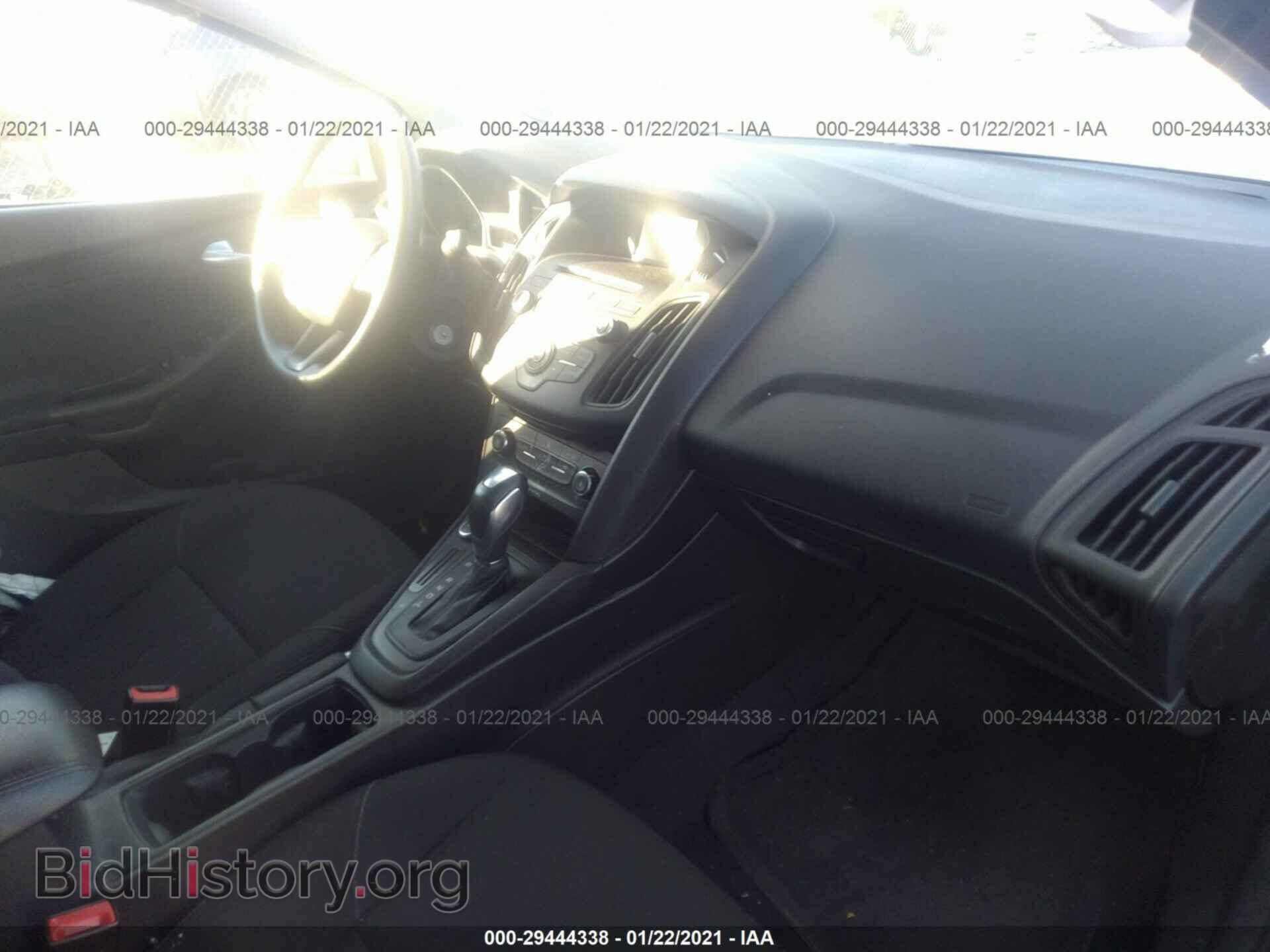 2016 FORD FOCUS - VIN: 1FADP3F20GL223841 - Photo 5