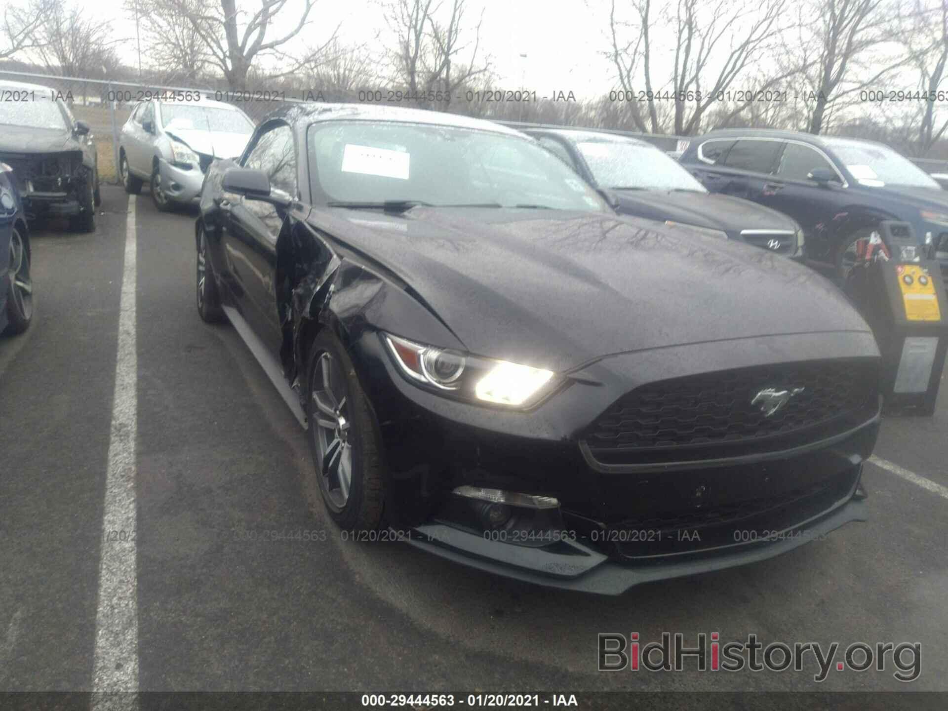 Photo 1FATP8UH6G5291808 - FORD MUSTANG 2016