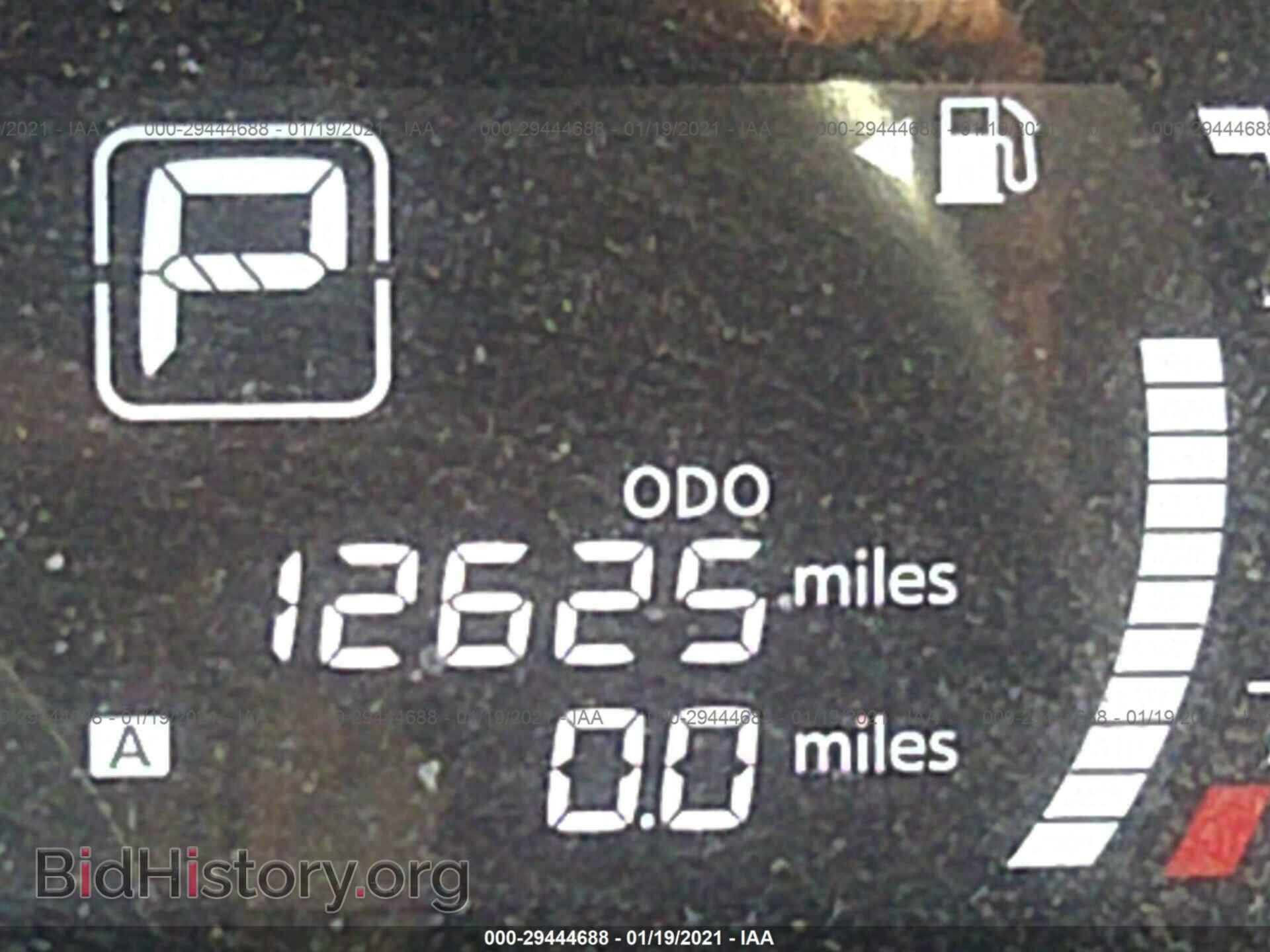 2017 NISSAN VERSA NOTE - VIN: 3N1CE2CP2HL375098 - Фото 7