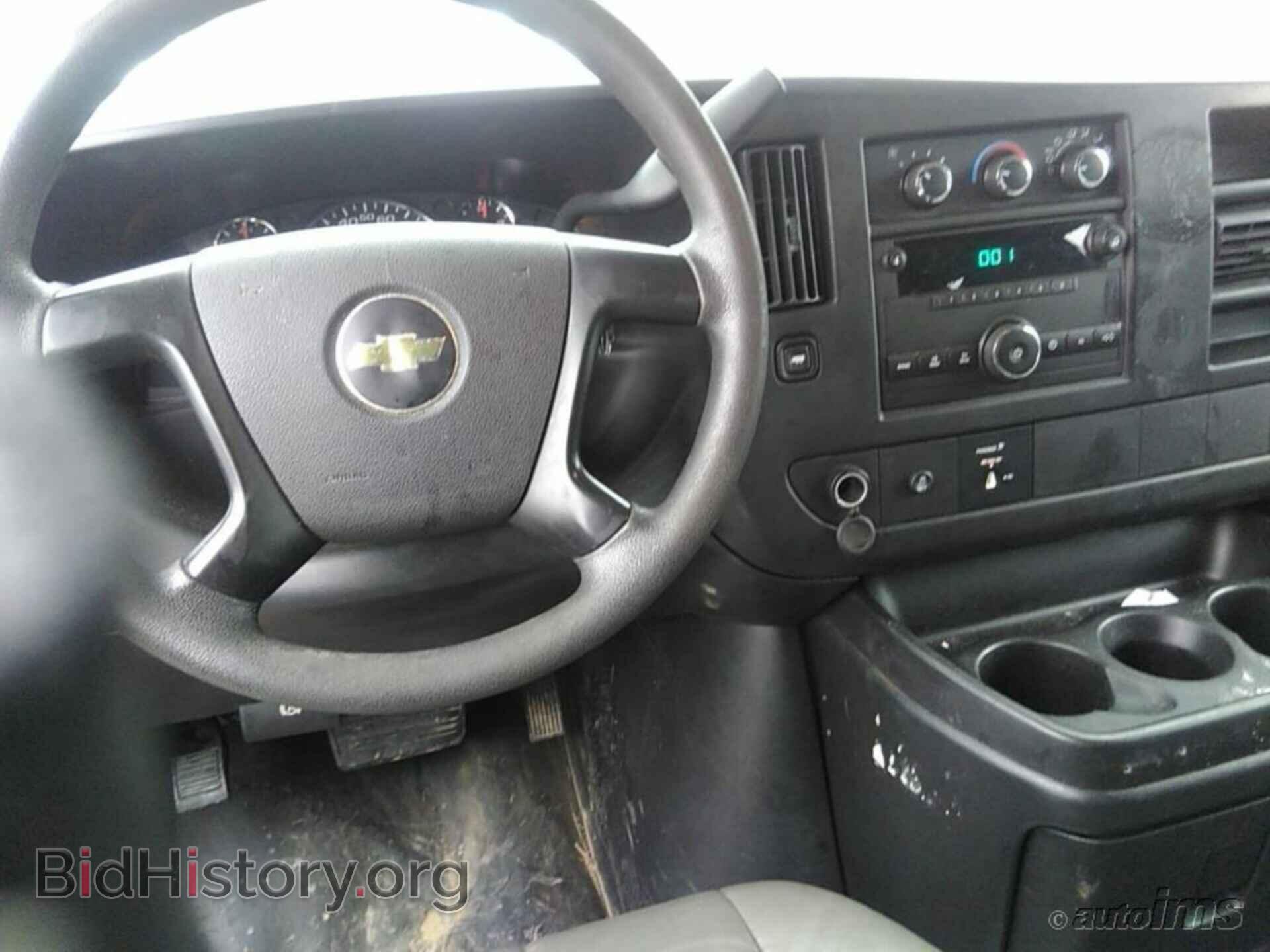 2014 CHEVROLET EXPRESS CARGO VAN - VIN: 1GCWGFCA8E1209002 - Photo 4