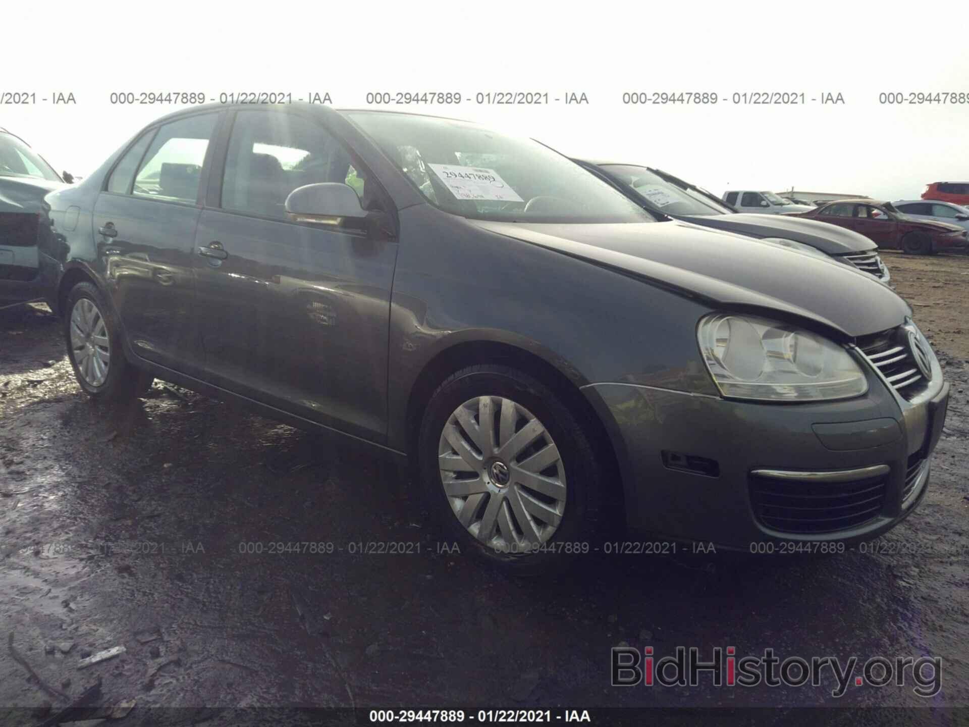 Фотография 3VWJZ7AJ3AM080240 - VOLKSWAGEN JETTA SEDAN 2010