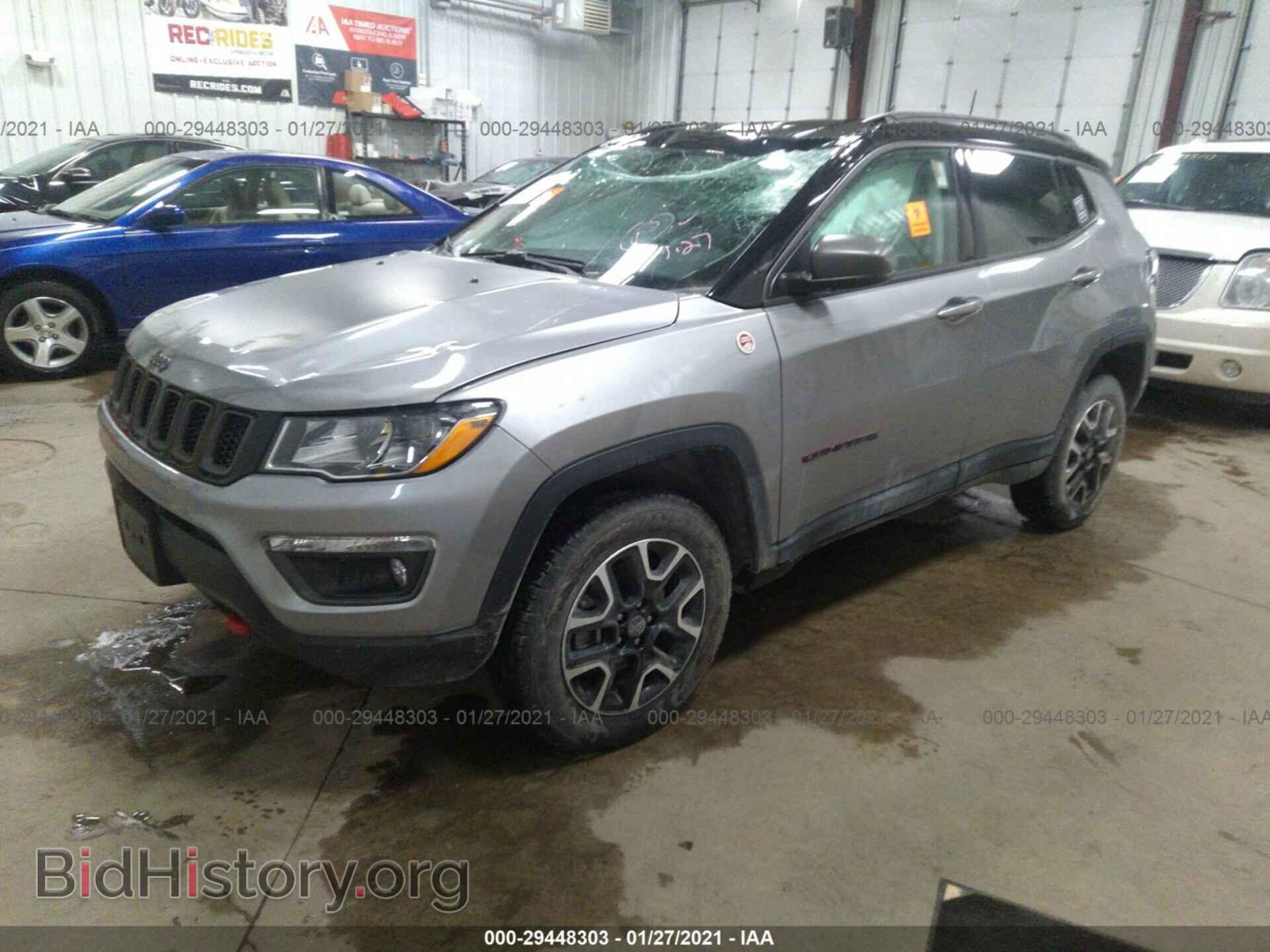 2019 JEEP COMPASS - VIN: 3C4NJDDB2KT780448 - Фото 2