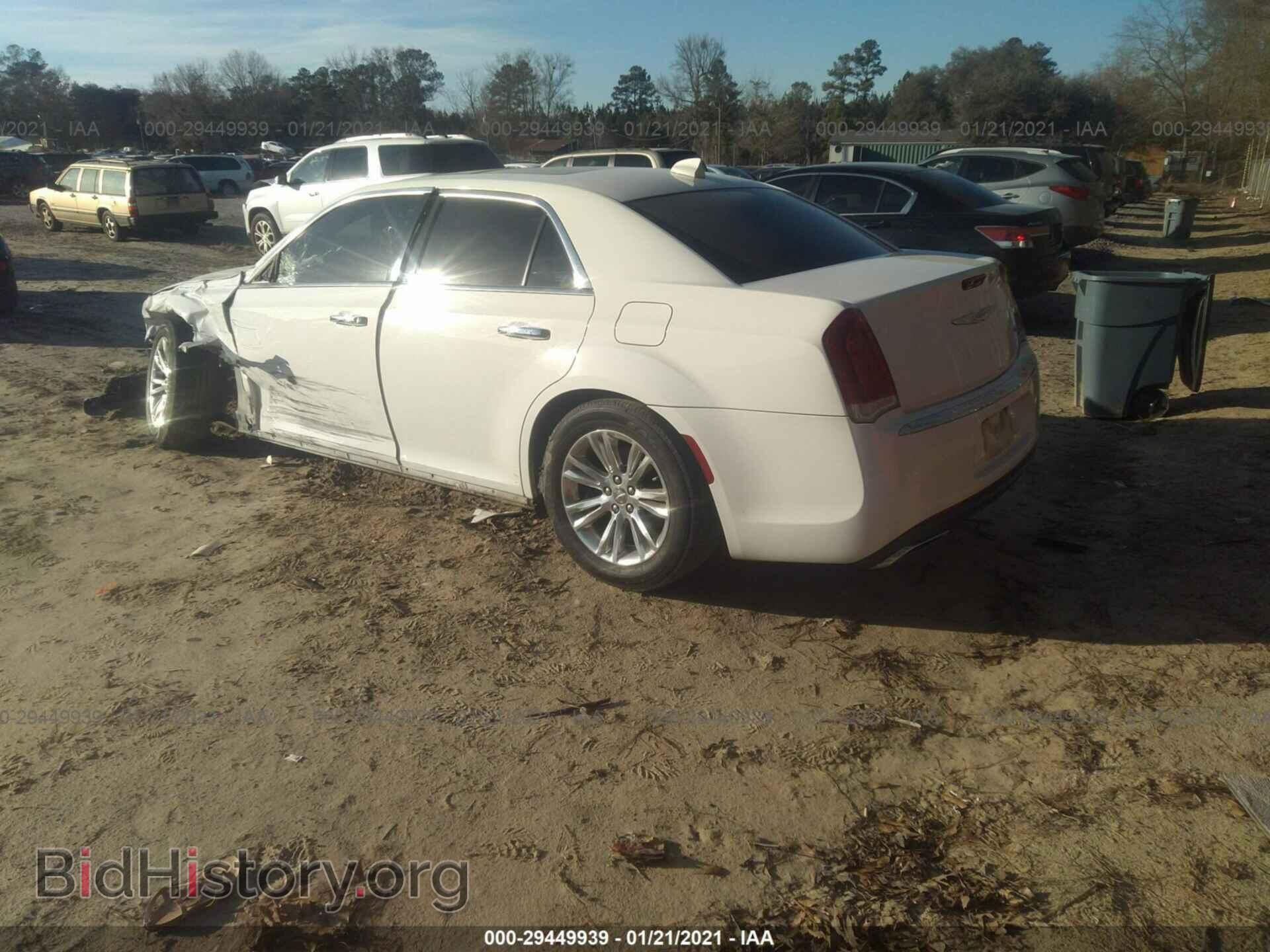 2016 CHRYSLER 300 - VIN: 2C3CCAEG8GH334335 - Photo 3