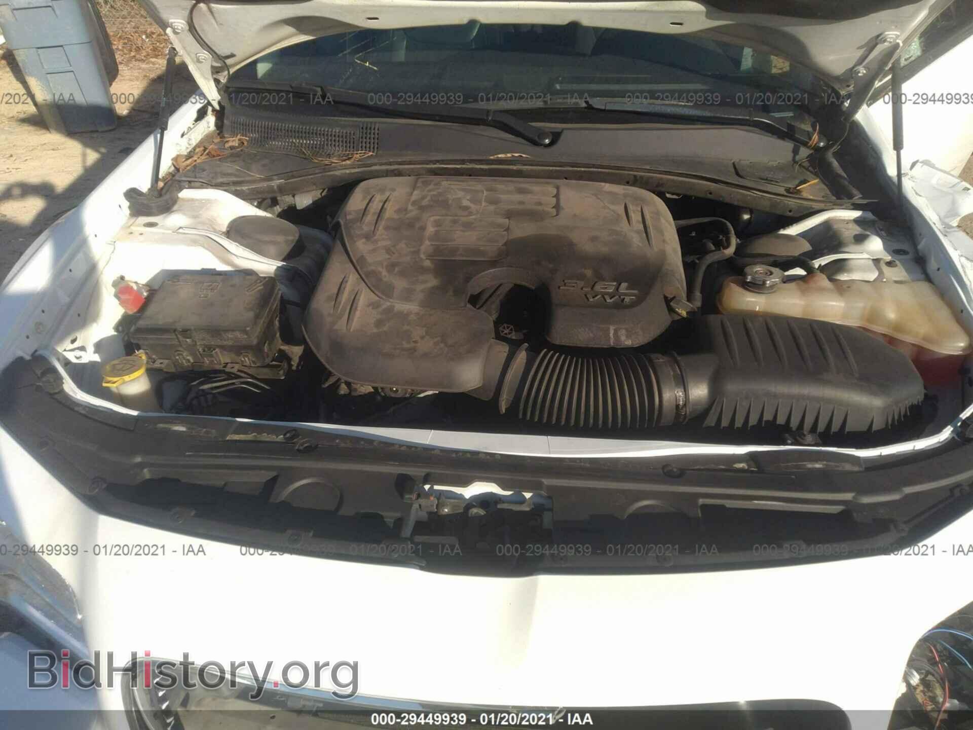 2016 CHRYSLER 300 - VIN: 2C3CCAEG8GH334335 - Photo 10