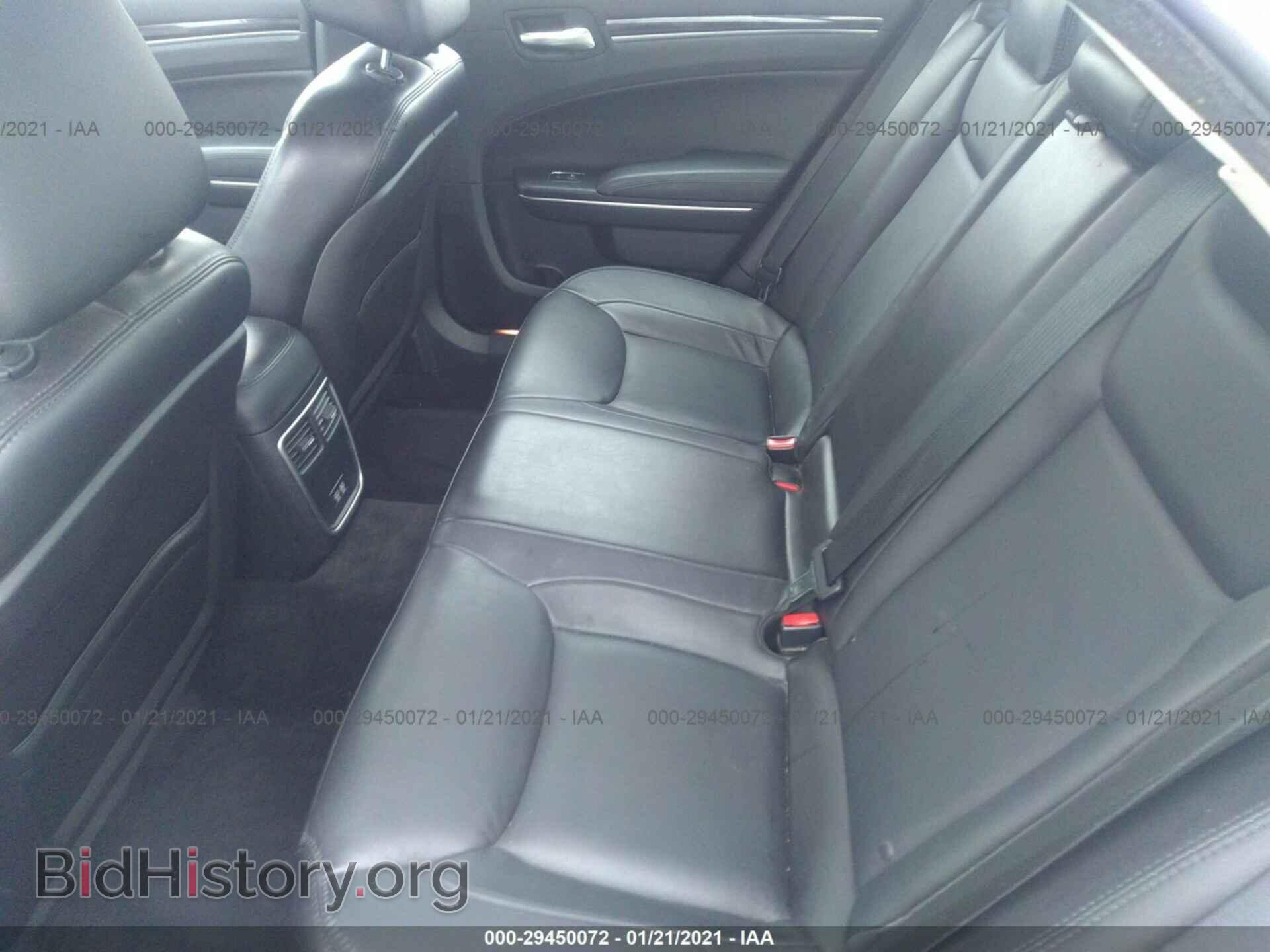 2016 CHRYSLER 300 - VIN: 2C3CCAAG7GH233776 - Photo 8
