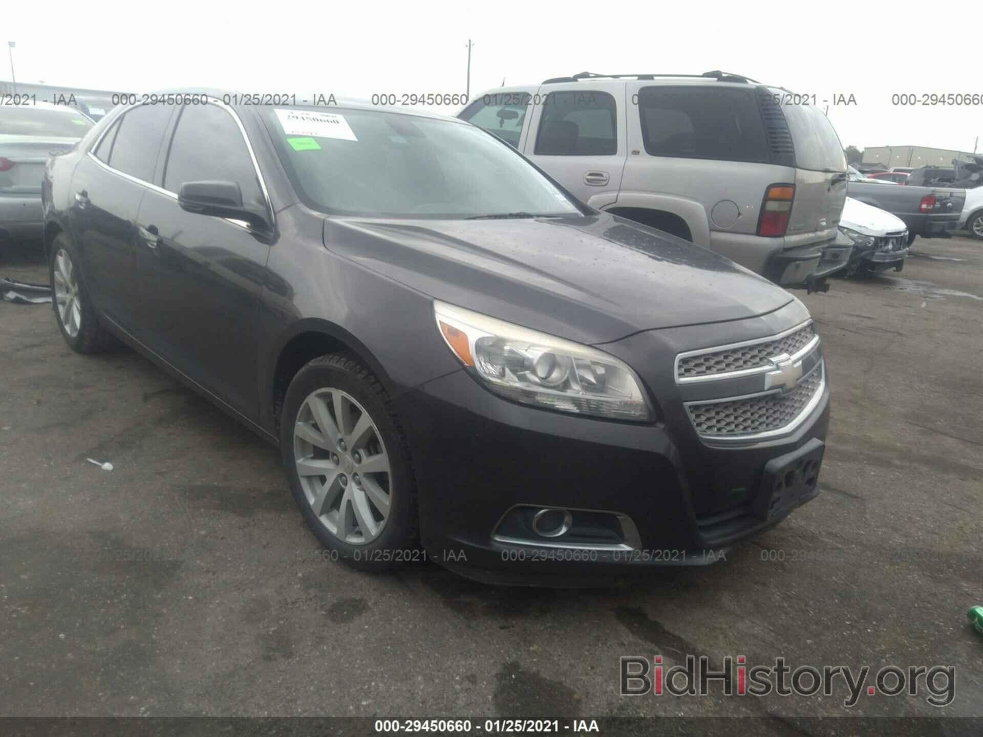 Photo 1G11H5SA9DF287916 - CHEVROLET MALIBU 2013