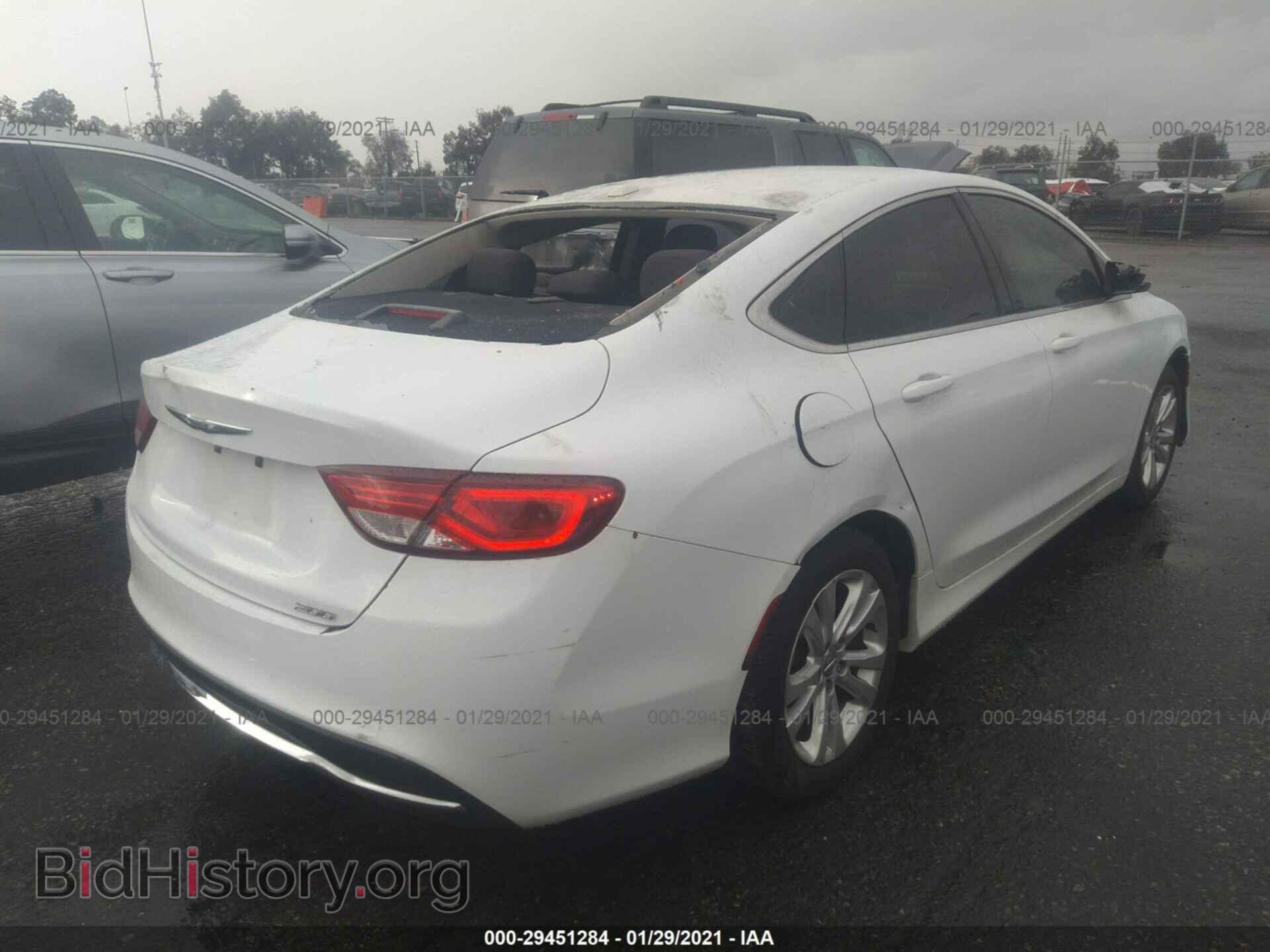 2015 CHRYSLER 200 - VIN: 1C3CCCAB8FN681773 - Photo 4