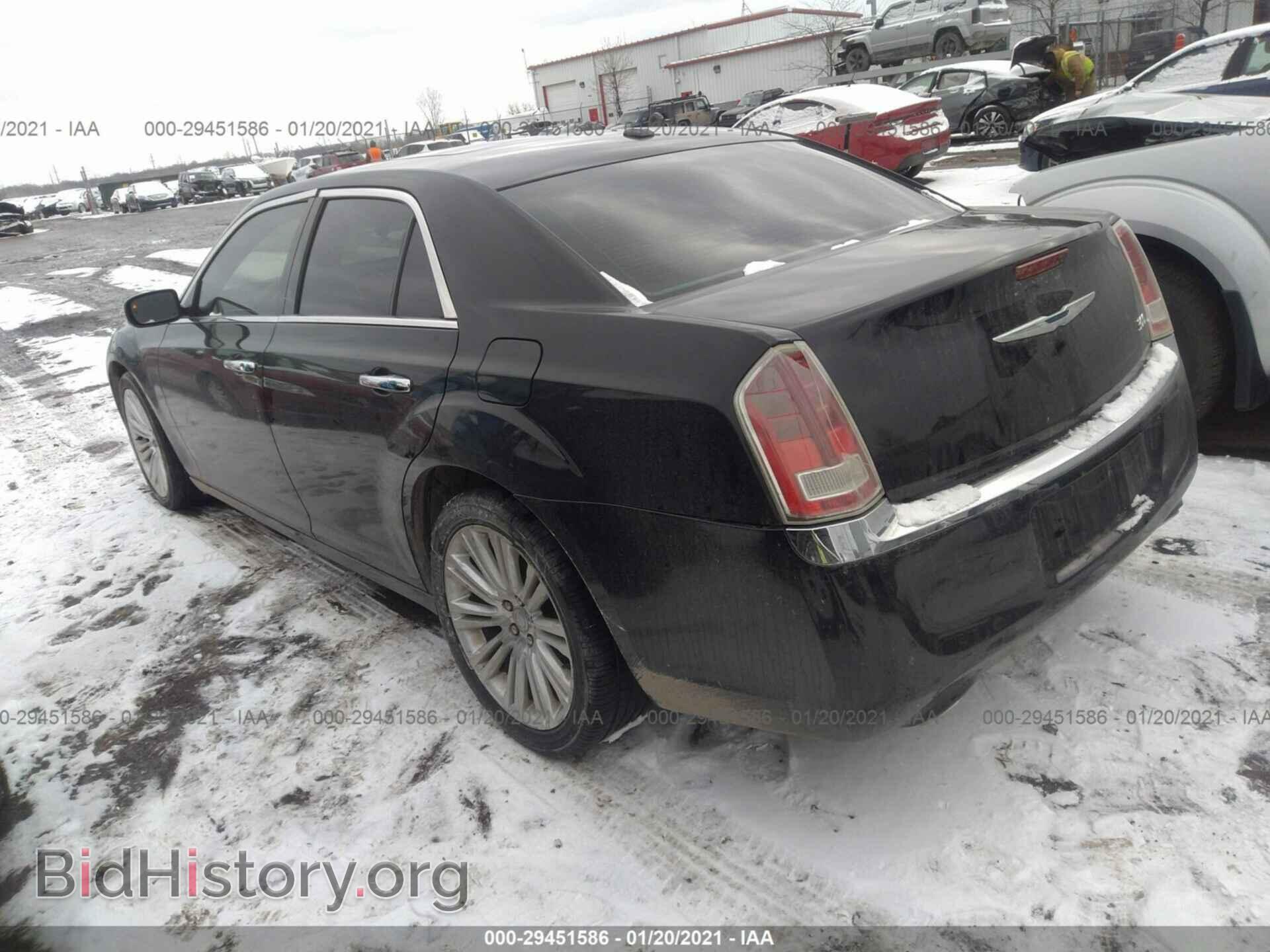 2012 CHRYSLER 300 - VIN: 2C3CCACG4CH136400 - Фото 3