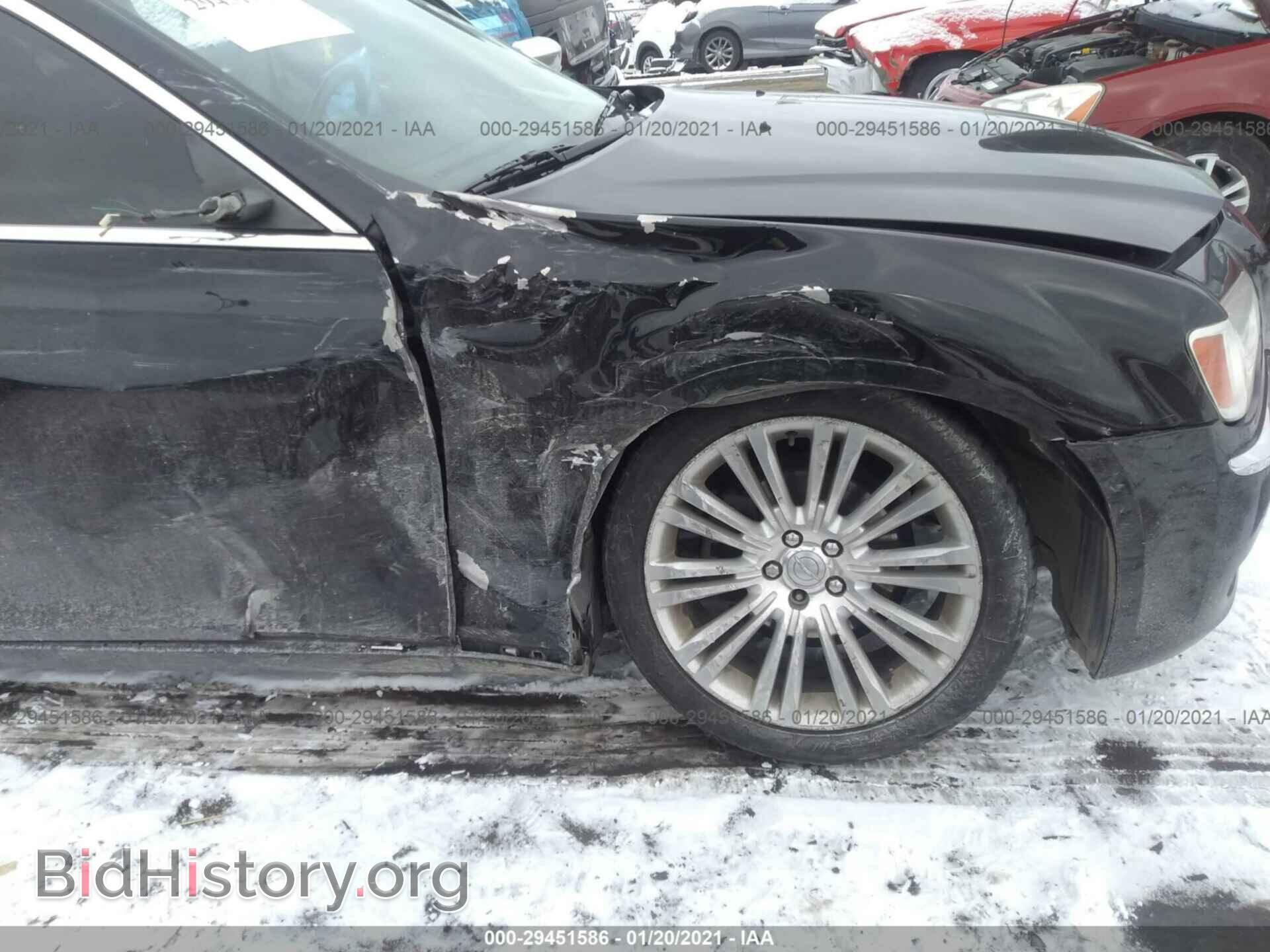 2012 CHRYSLER 300 - VIN: 2C3CCACG4CH136400 - Фото 6