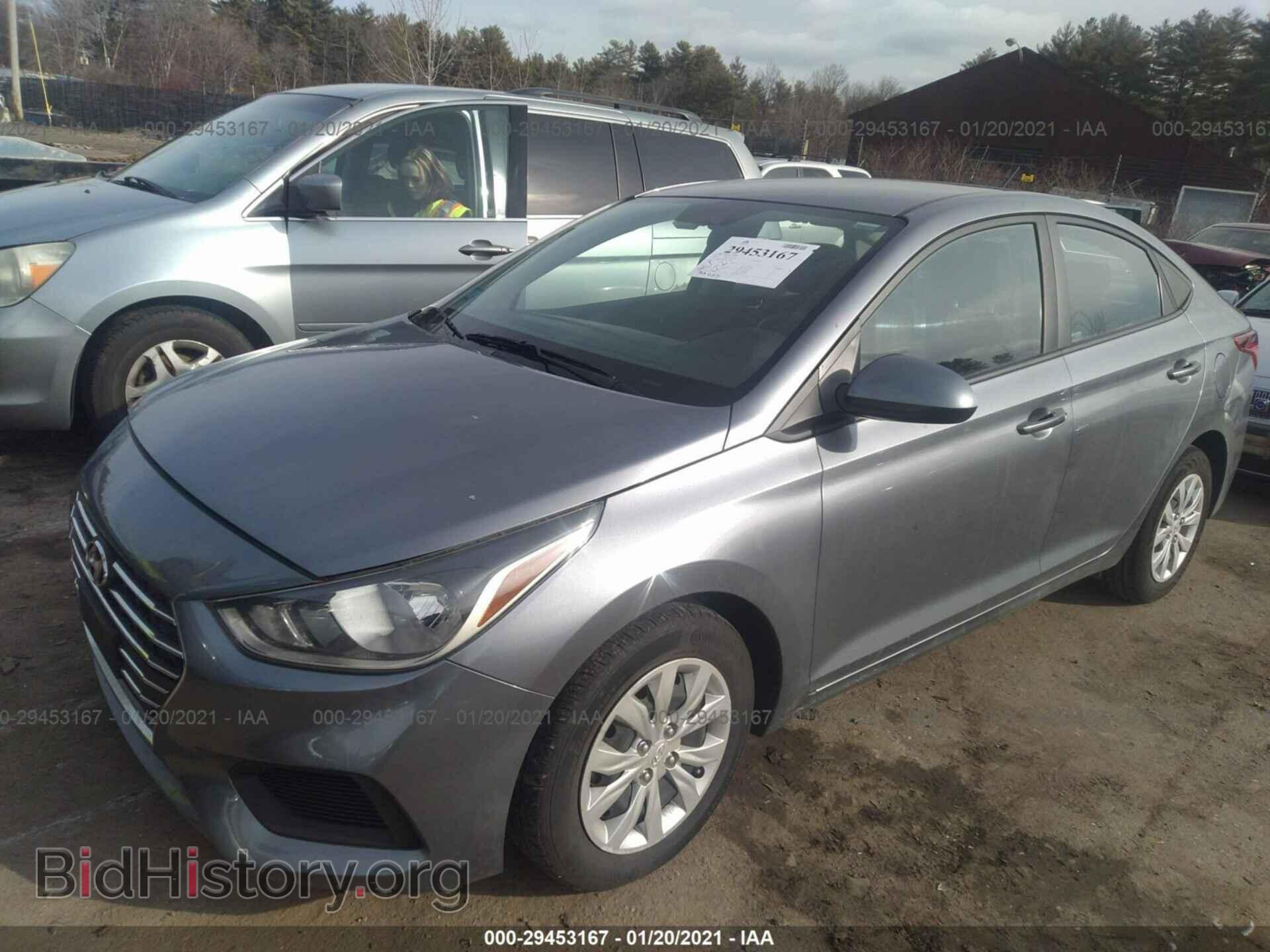 2019 HYUNDAI ACCENT - VIN: 3KPC24A32KE070259 - Фото 2