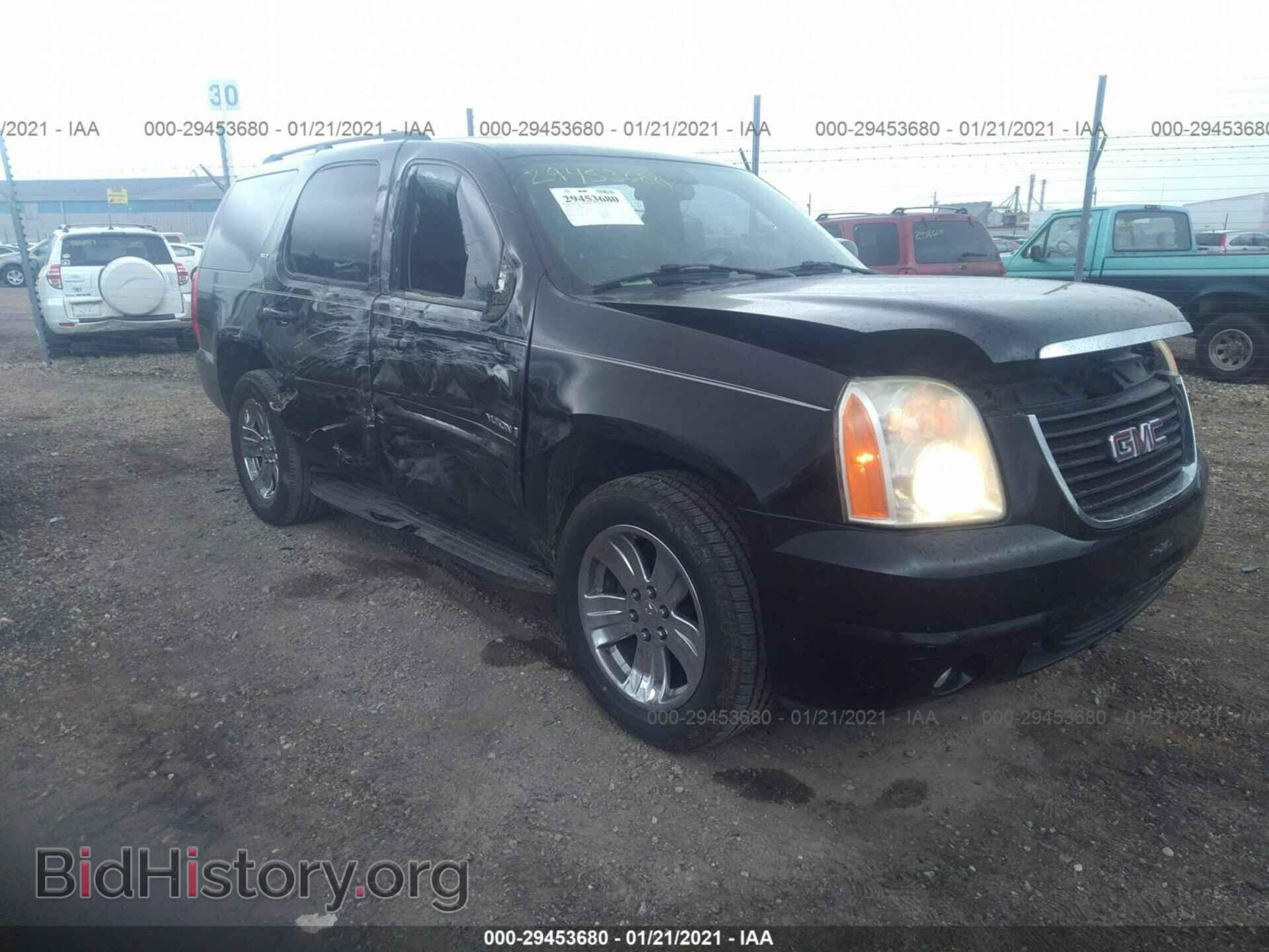 Photo 1GKFC13088J100473 - GMC YUKON 2008