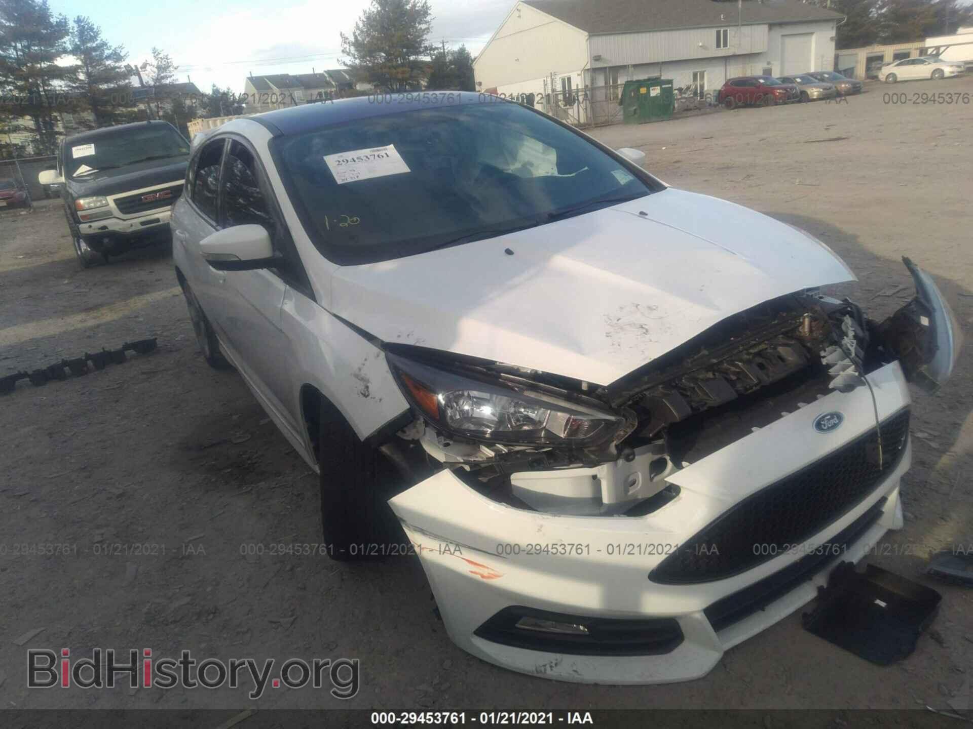 Photo 1FADP3L95GL385949 - FORD FOCUS 2016