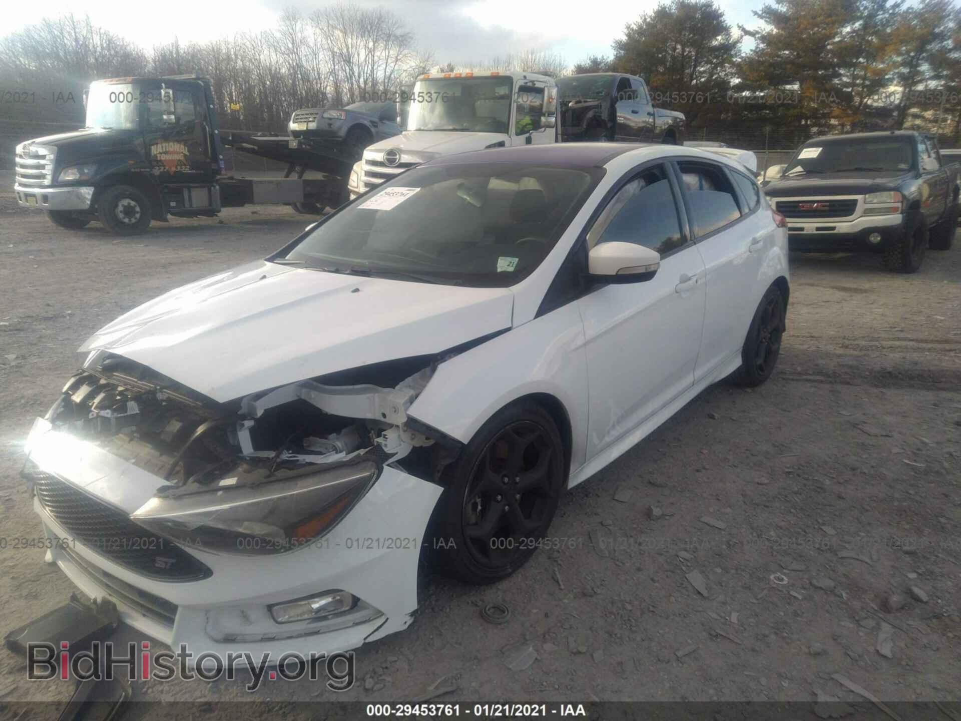 2016 FORD FOCUS - VIN: 1FADP3L95GL385949 - Фото 2