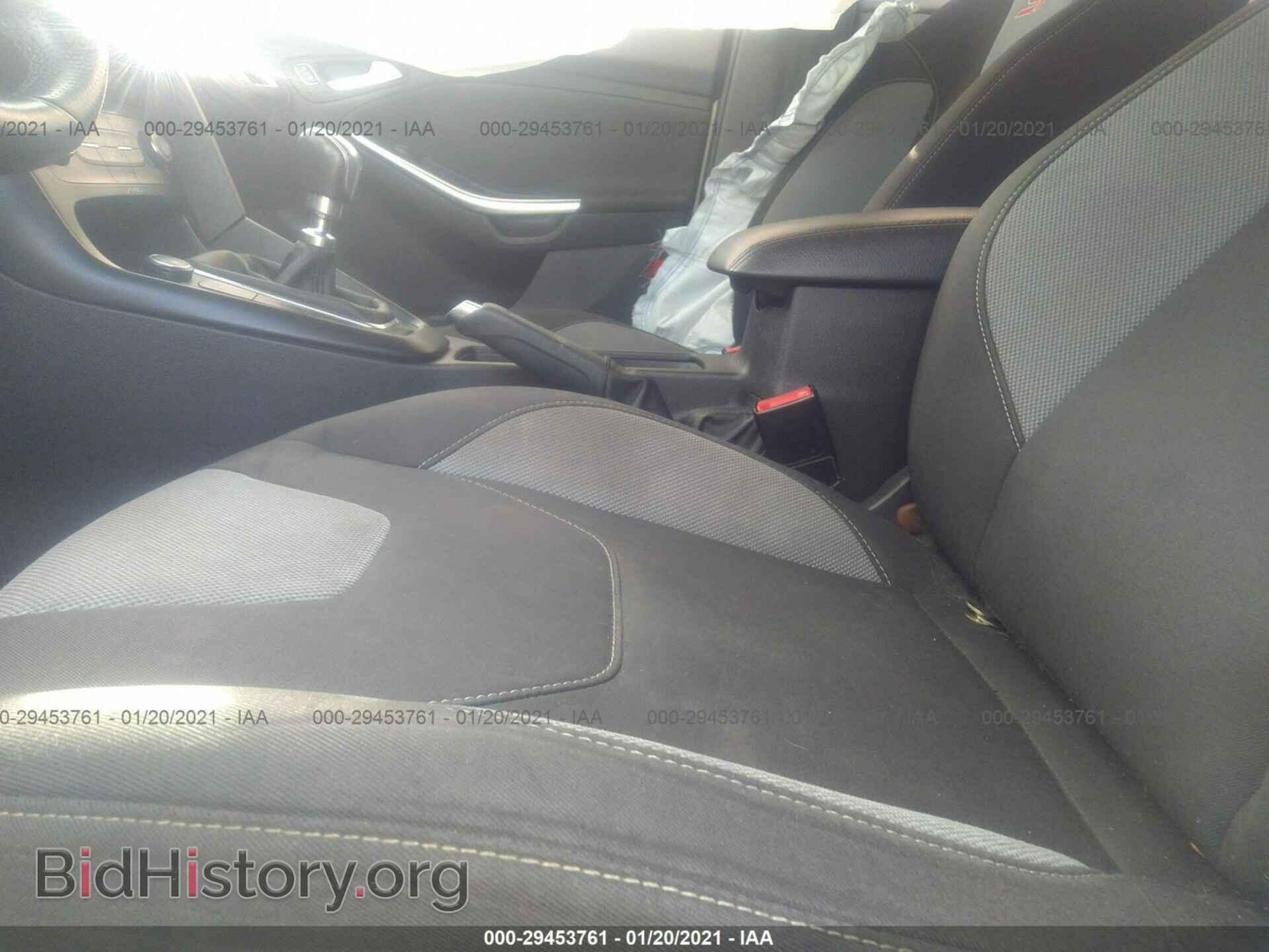 2016 FORD FOCUS - VIN: 1FADP3L95GL385949 - Фото 5