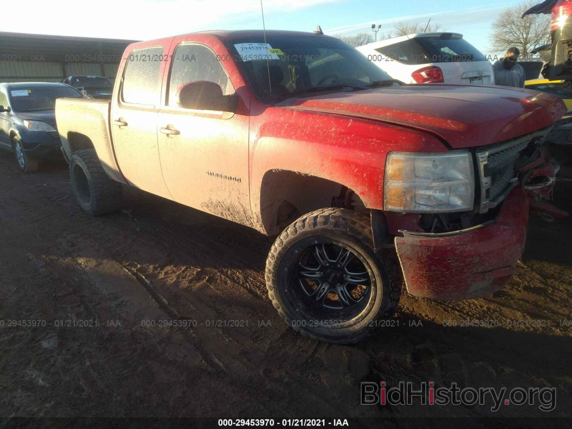 Photo 3GCPKSE36BG188142 - CHEVROLET SILVERADO 1500 2011